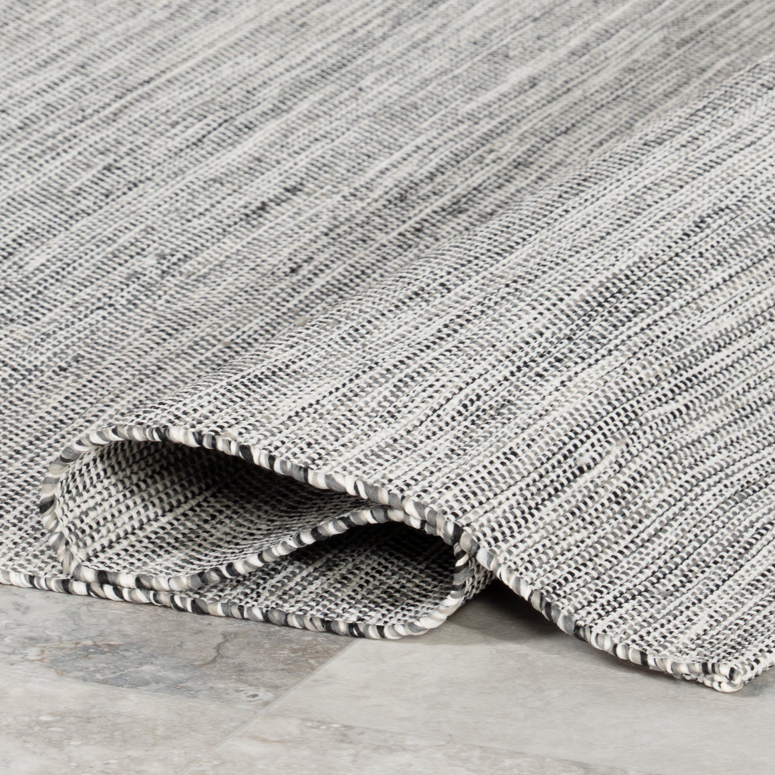 Solid Handwoven Indoor/Outdoor Rug | Grey