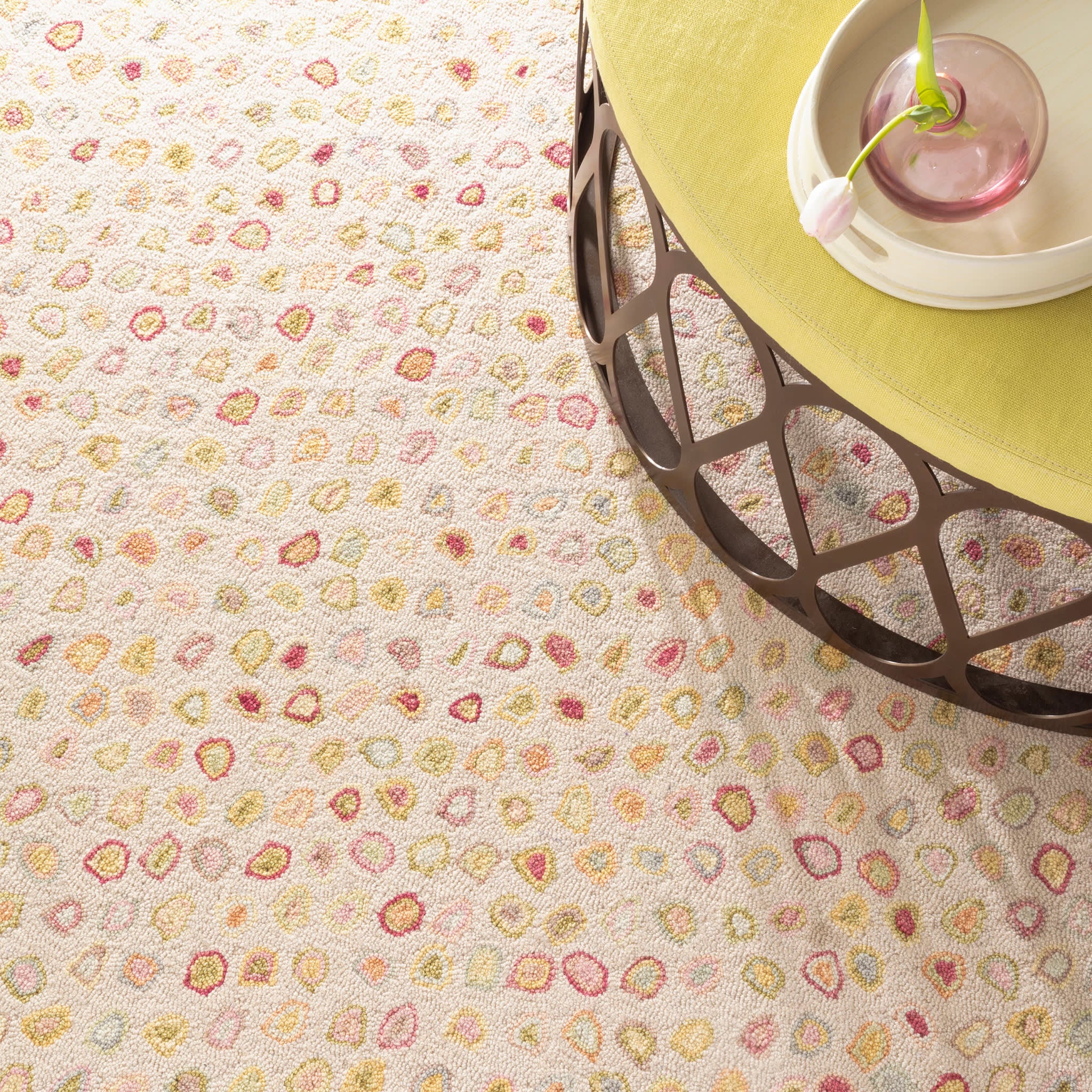 Cat's Paw Hand Micro Hooked Wool Rug | Pastel