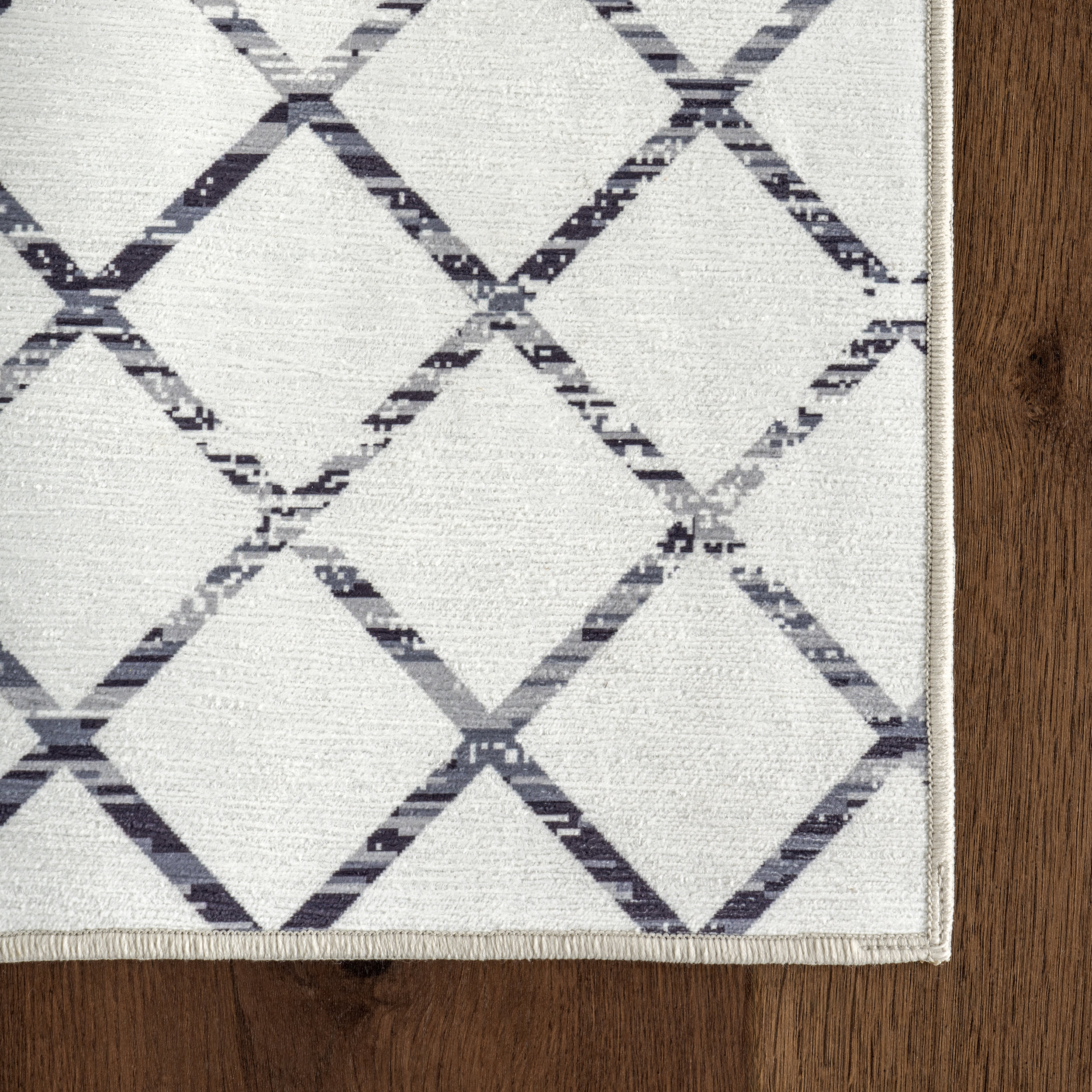 Moroccan Trellis Spill Proof Washable Rug | Grey