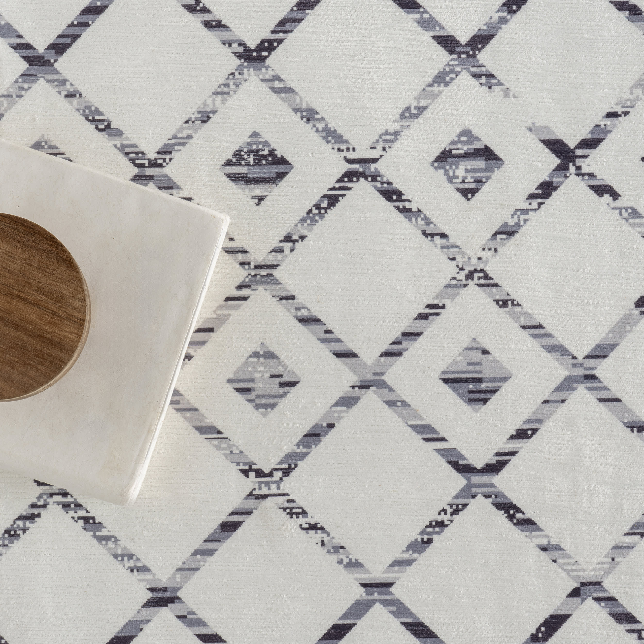 Moroccan Trellis Spill Proof Washable Rug | Grey