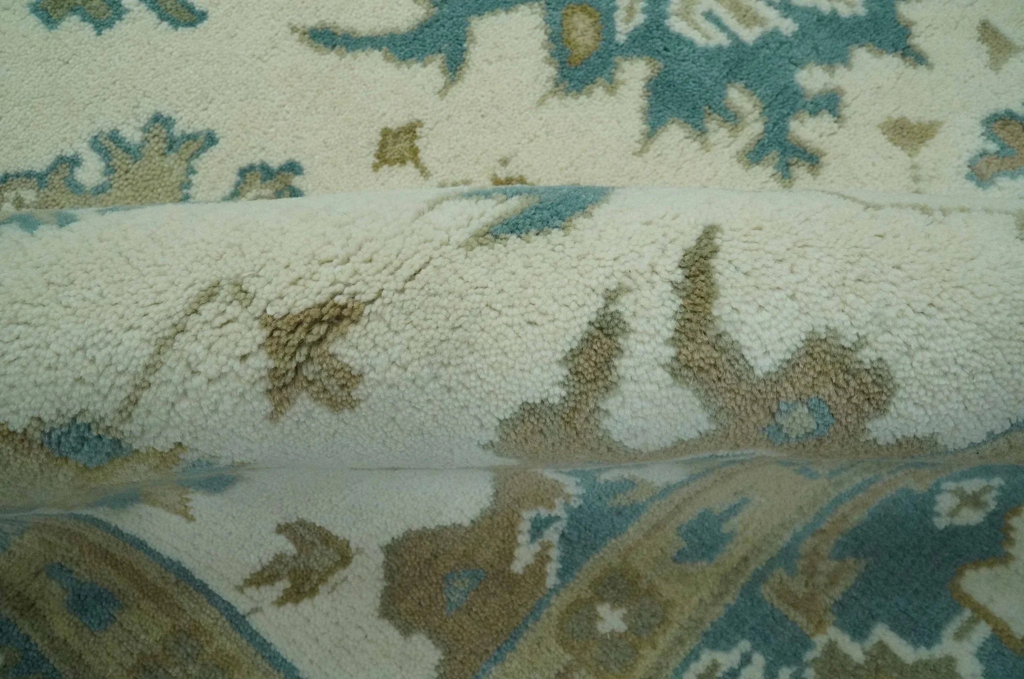 Hand Knotted Ivory, Teal and Beige Traditional Oriental Oushak Multi Size wool rug - The Mayfair Hall