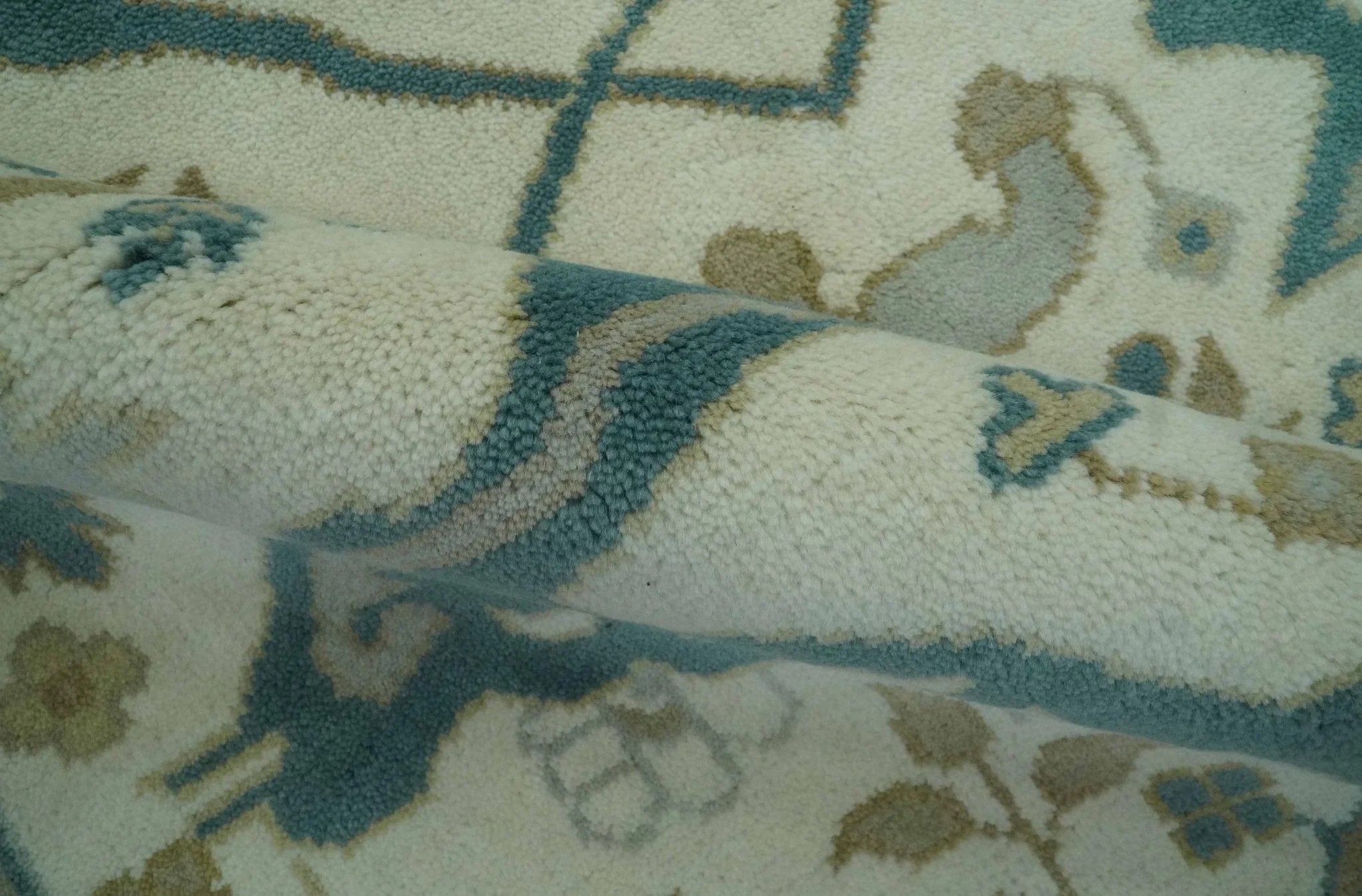 Ivory and Teal Hand Knotted Traditional Oriental Oushak Multi size wool area rug - The Mayfair Hall
