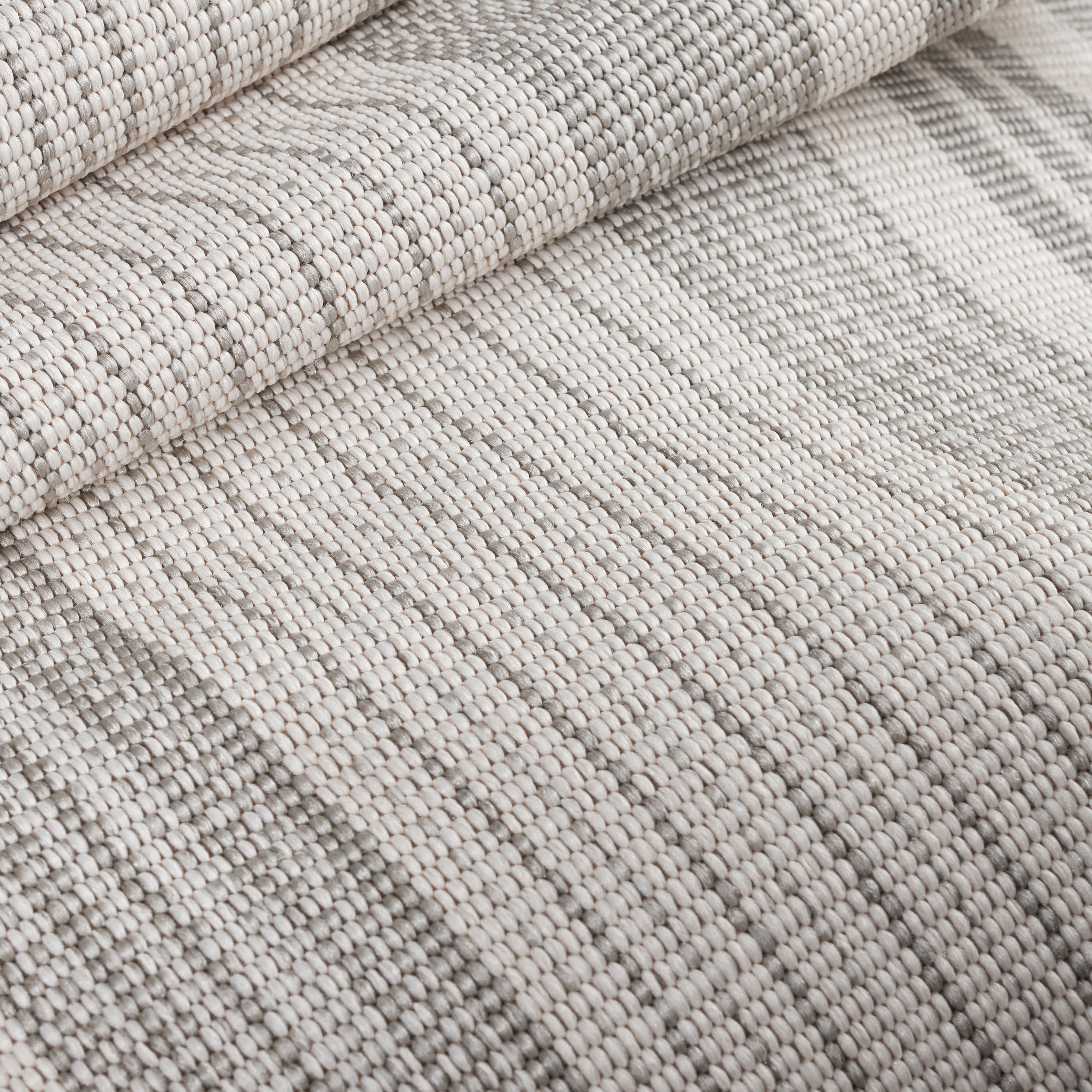 Quincy Stripe Handwoven Indoor/Outdoor Rug | Platinum