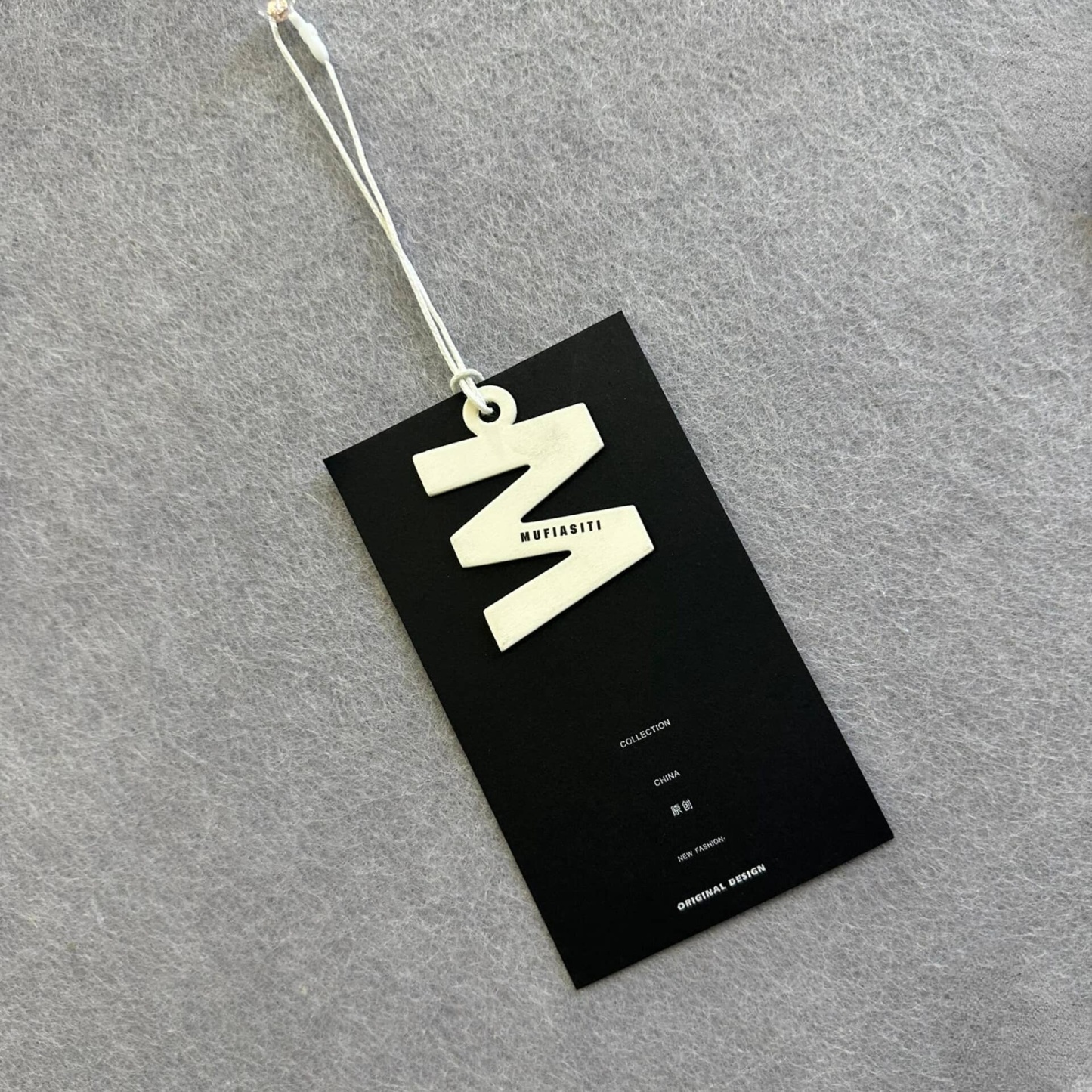 White Paper Hang Tag Strings Set