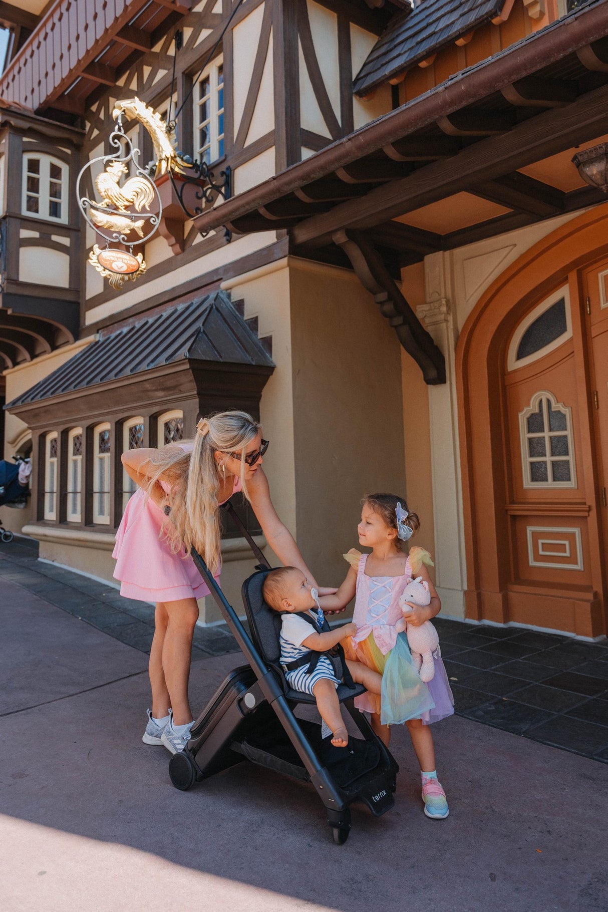  2-in-1 Travel Stroller Suitcase — The Ultimate Family Travel Upgrade