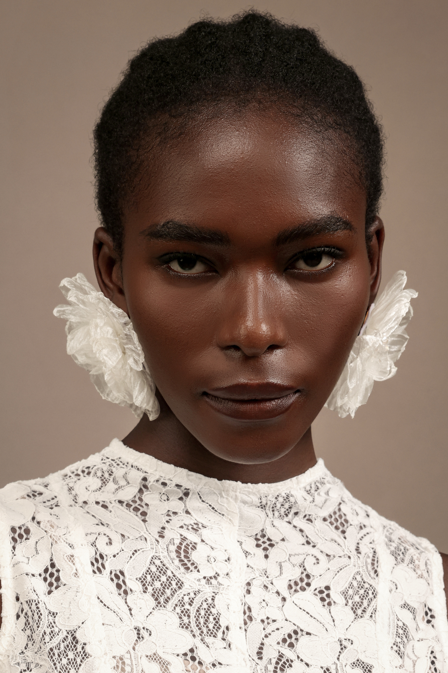 Esperanza Flowers Yarn Earrings