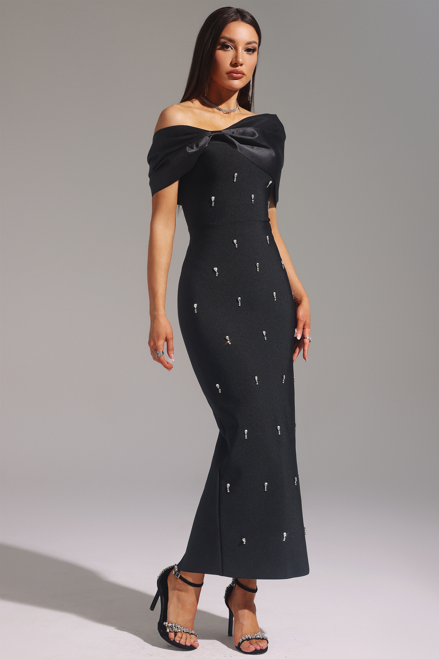 Elaine Black Sleeveless One Shoulder Diamond Bow Bandage Maxi Dress