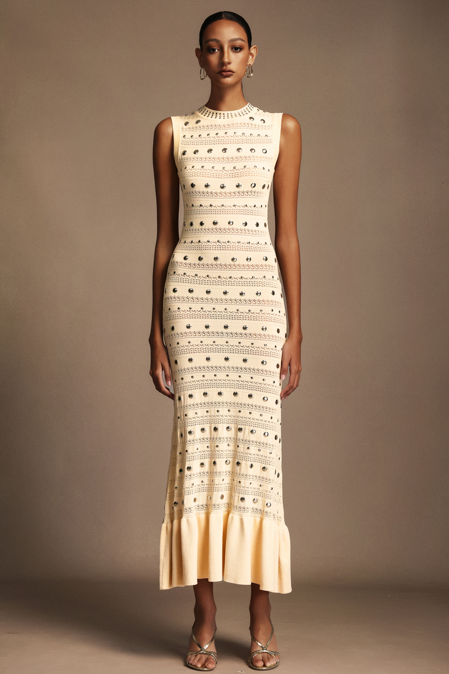 Elize Sleeveless Round Neck Rivet Folds Maxi Dress