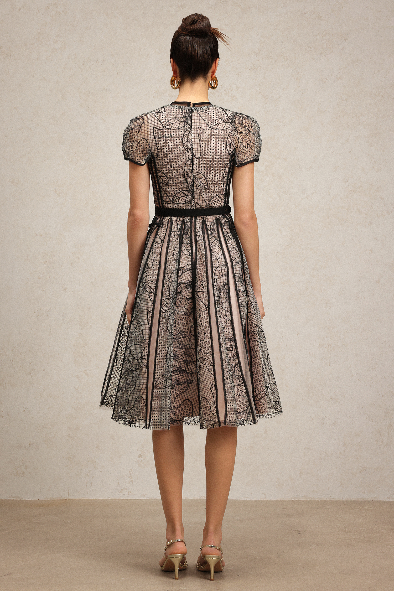 Arlene Short Sleeves Jacquard Midi Dress