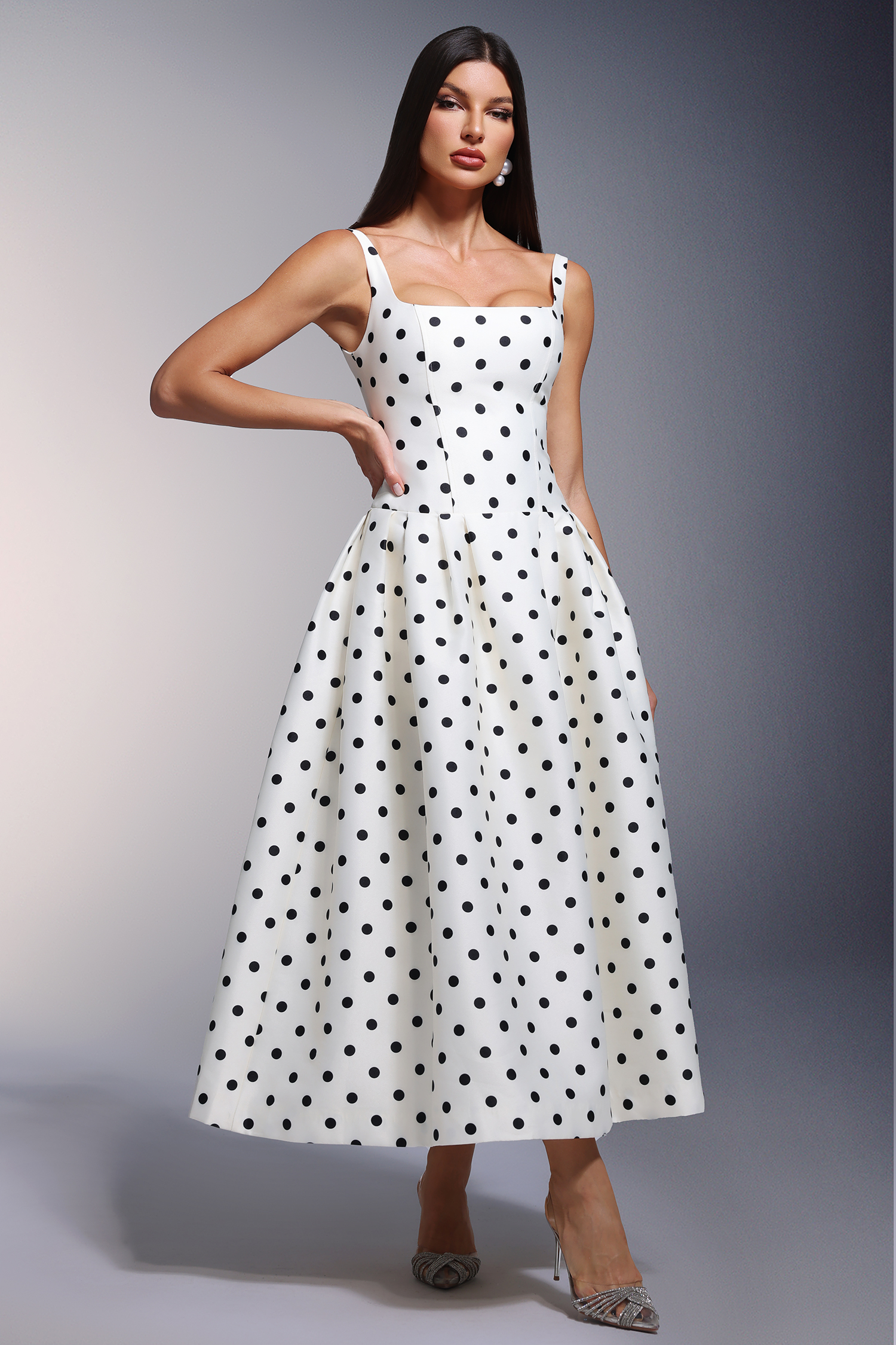 Enid Sleeveless Wave Point Maxi Dress