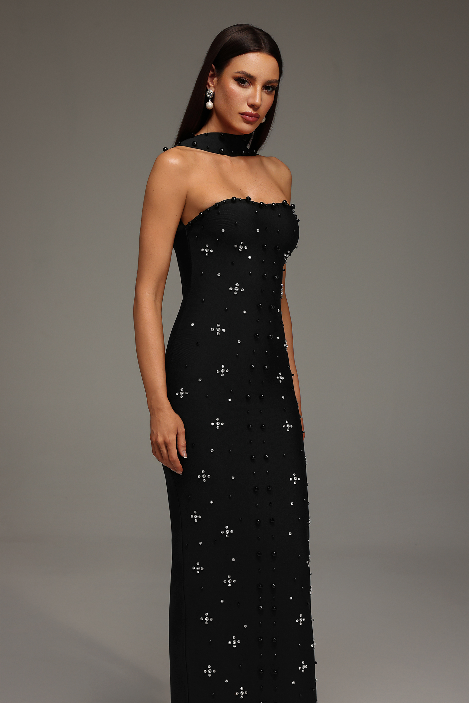 Jamie Sleeveless Pearl Bandage Maxi Dress