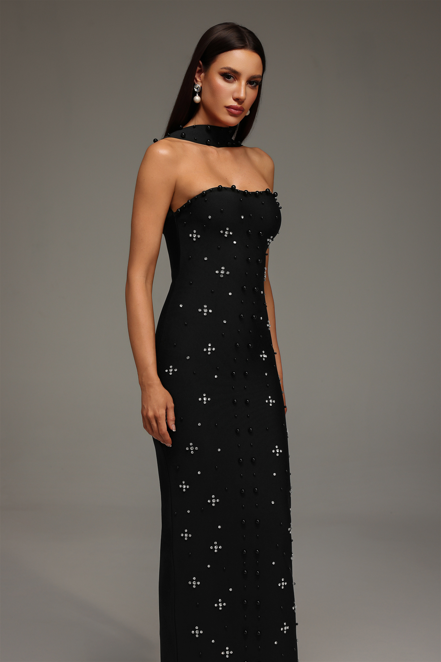 Jamie Sleeveless Pearl Bandage Maxi Dress