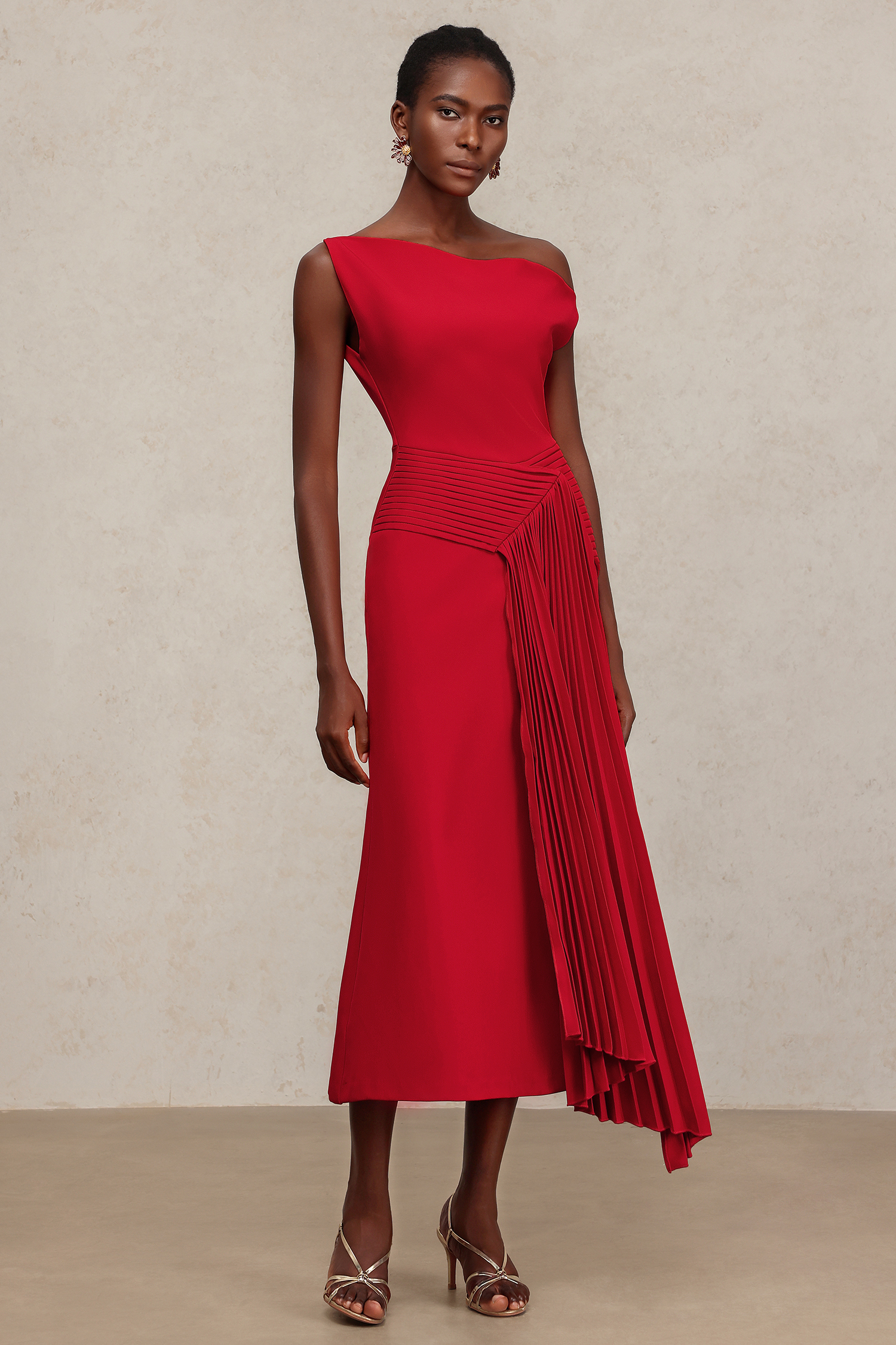 Hazel Oblique Shoulder Sleeveless Folds Midi Dress