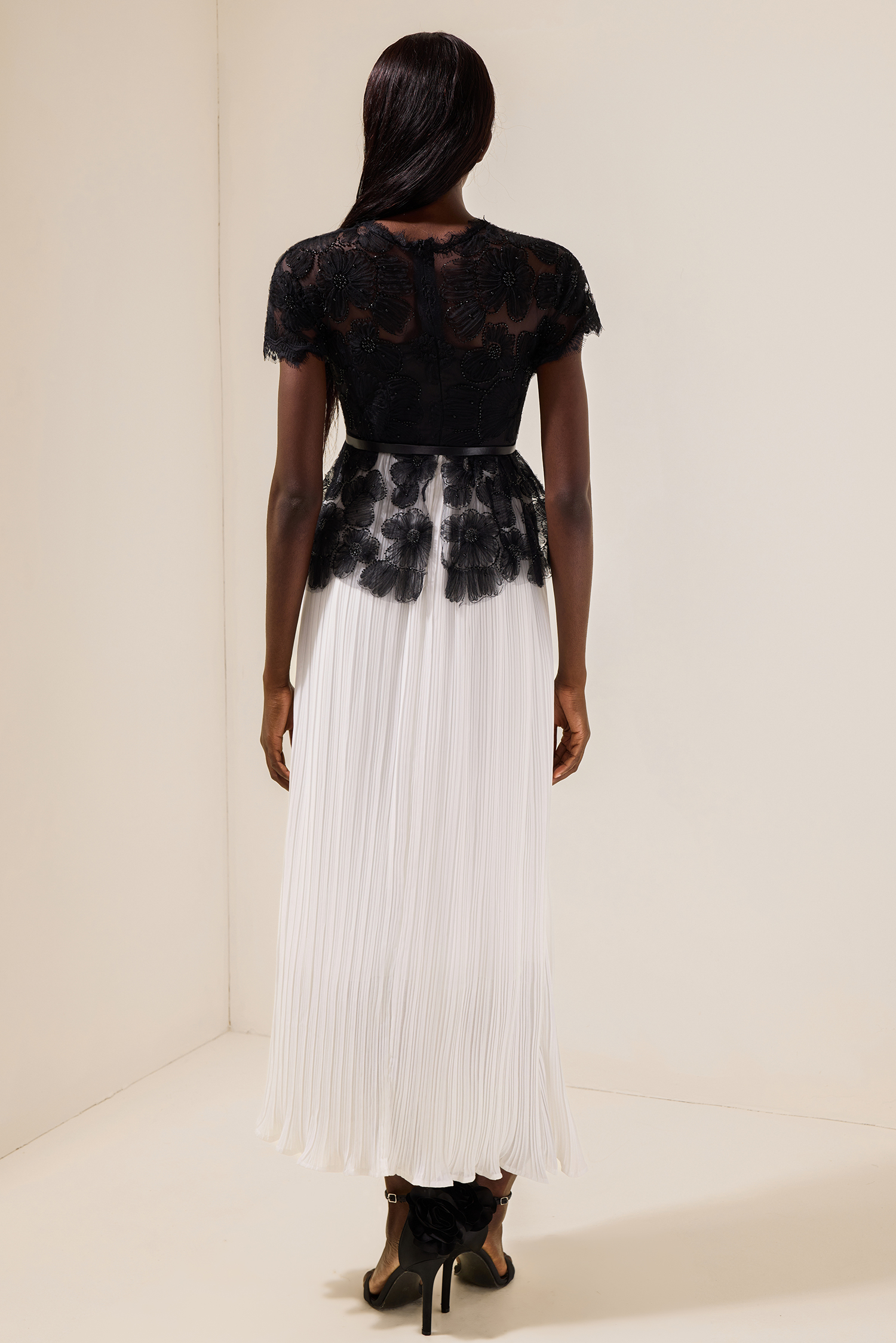 Cecile Black Lace Splicing Pleated Midi Dress With Belt