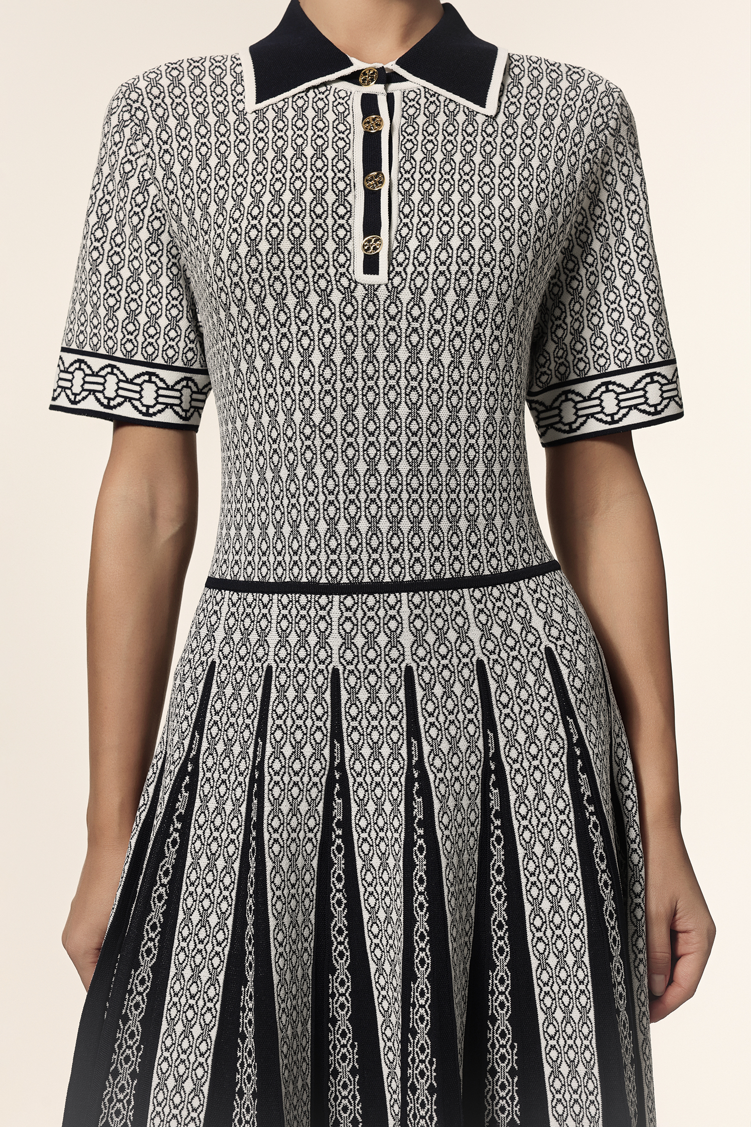 Julia Lapel Short Sleeves Jacquard Folds Mini Dress