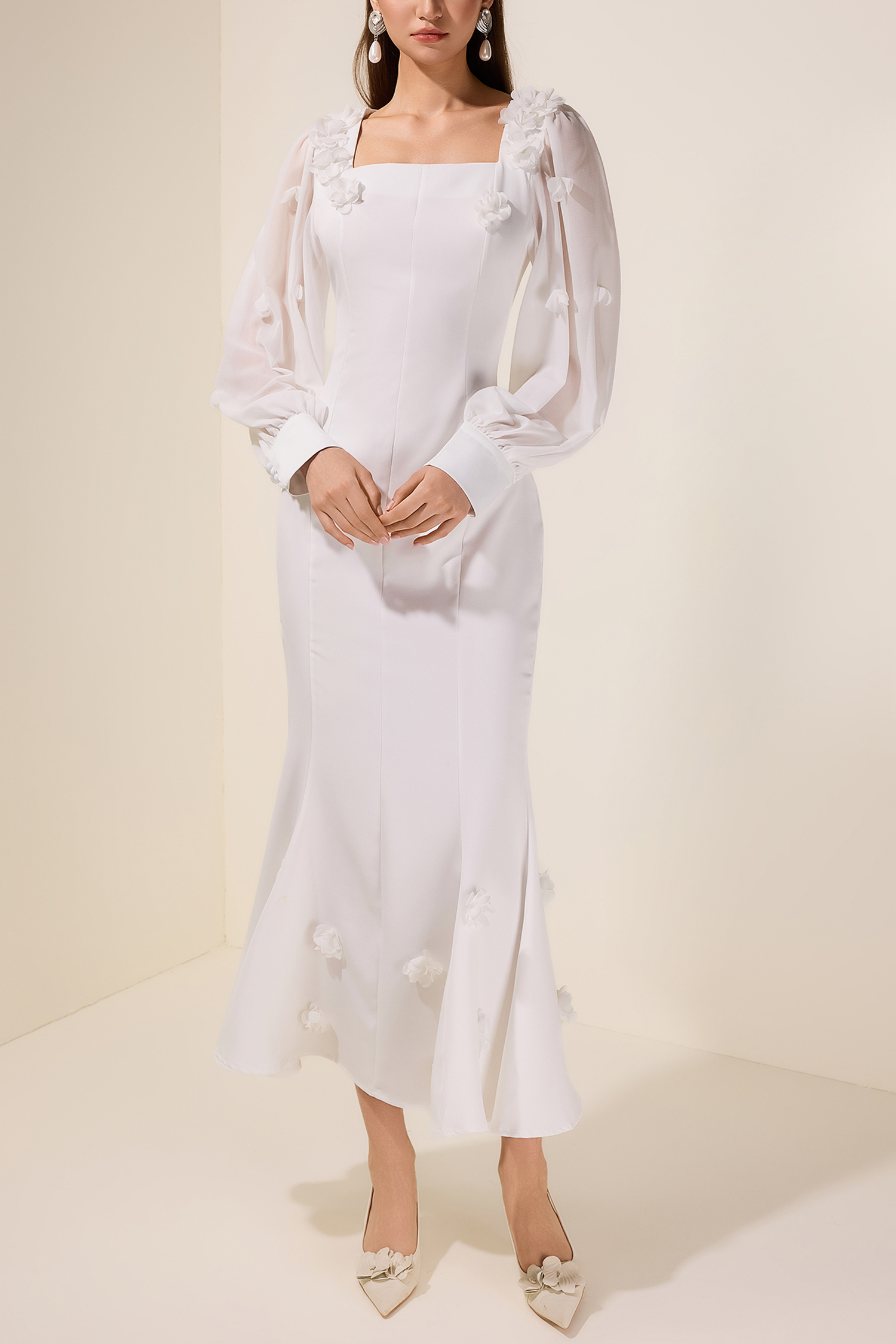 Brenda 3D Flower Square Collar Lantern Sleeve Maxi Dress