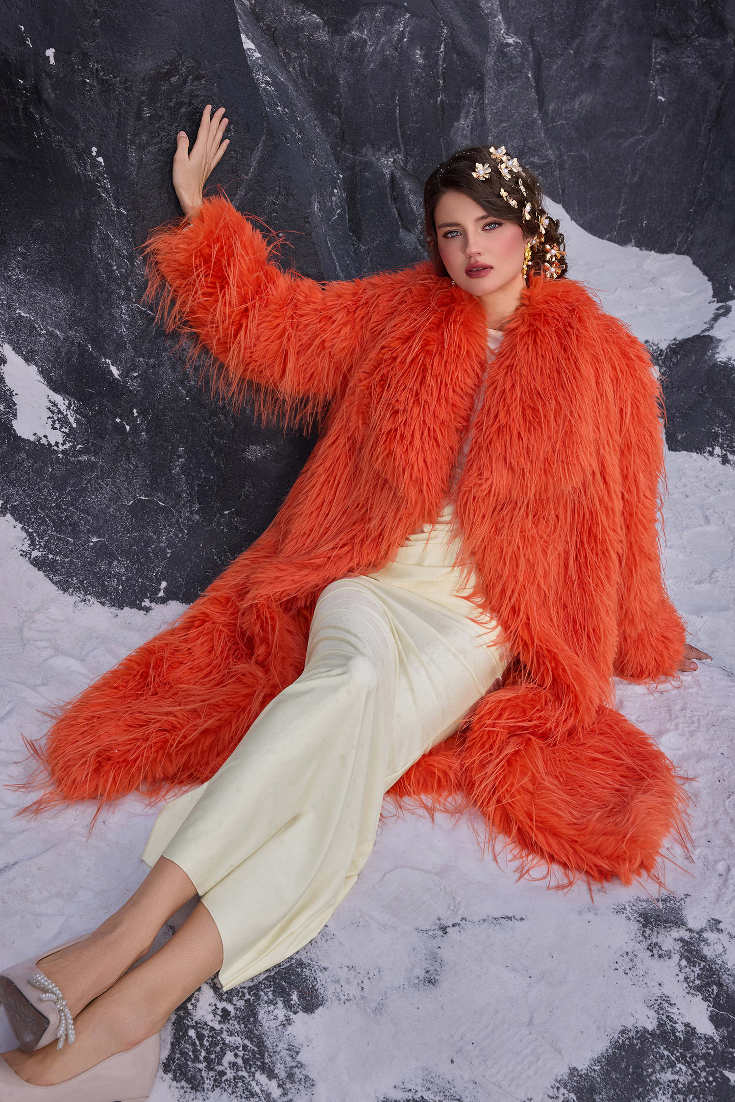 Kelsey Tassel Faux Fur Fabric Solid Coat