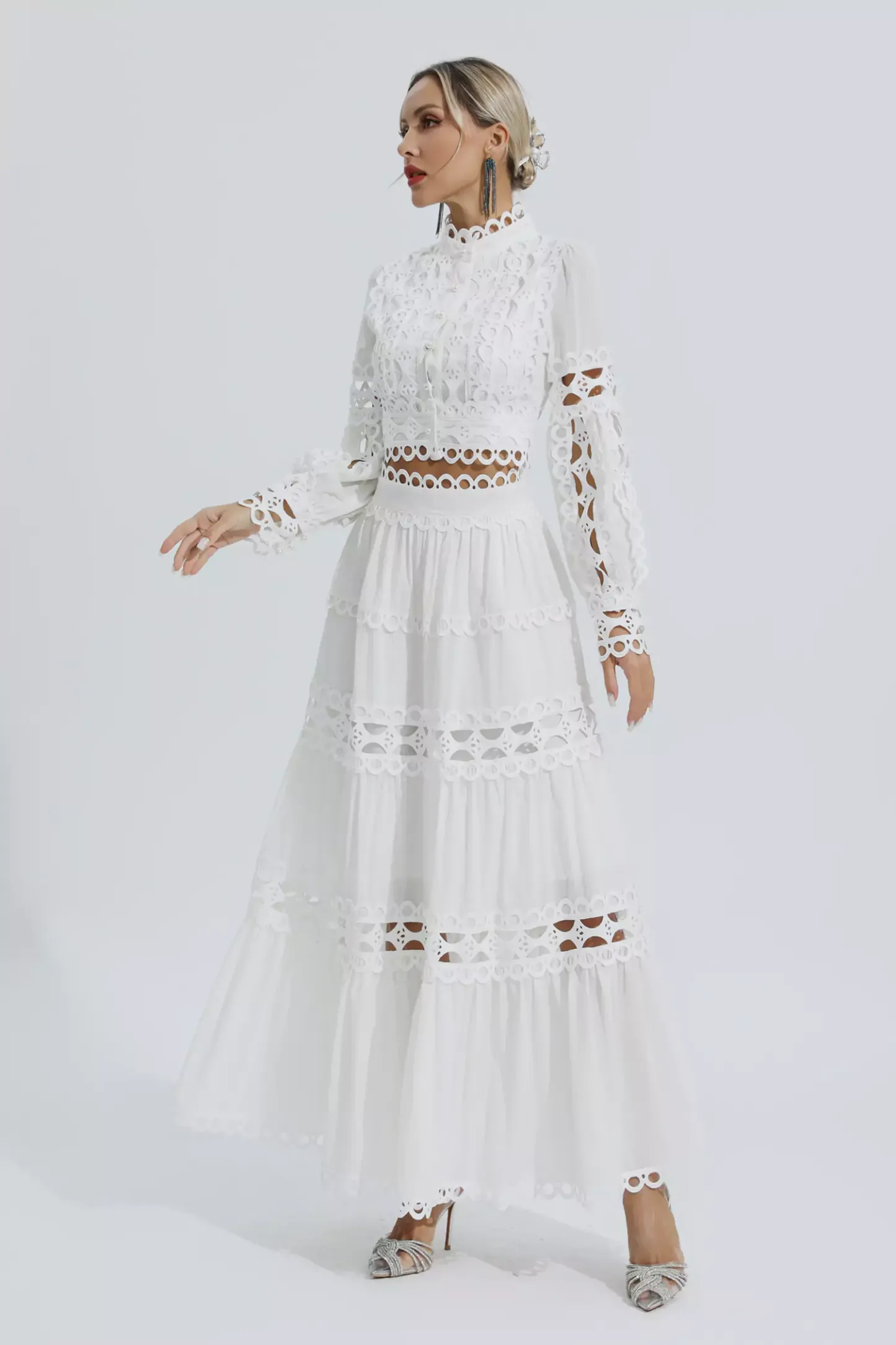 Katerina White Lace Hollow Set