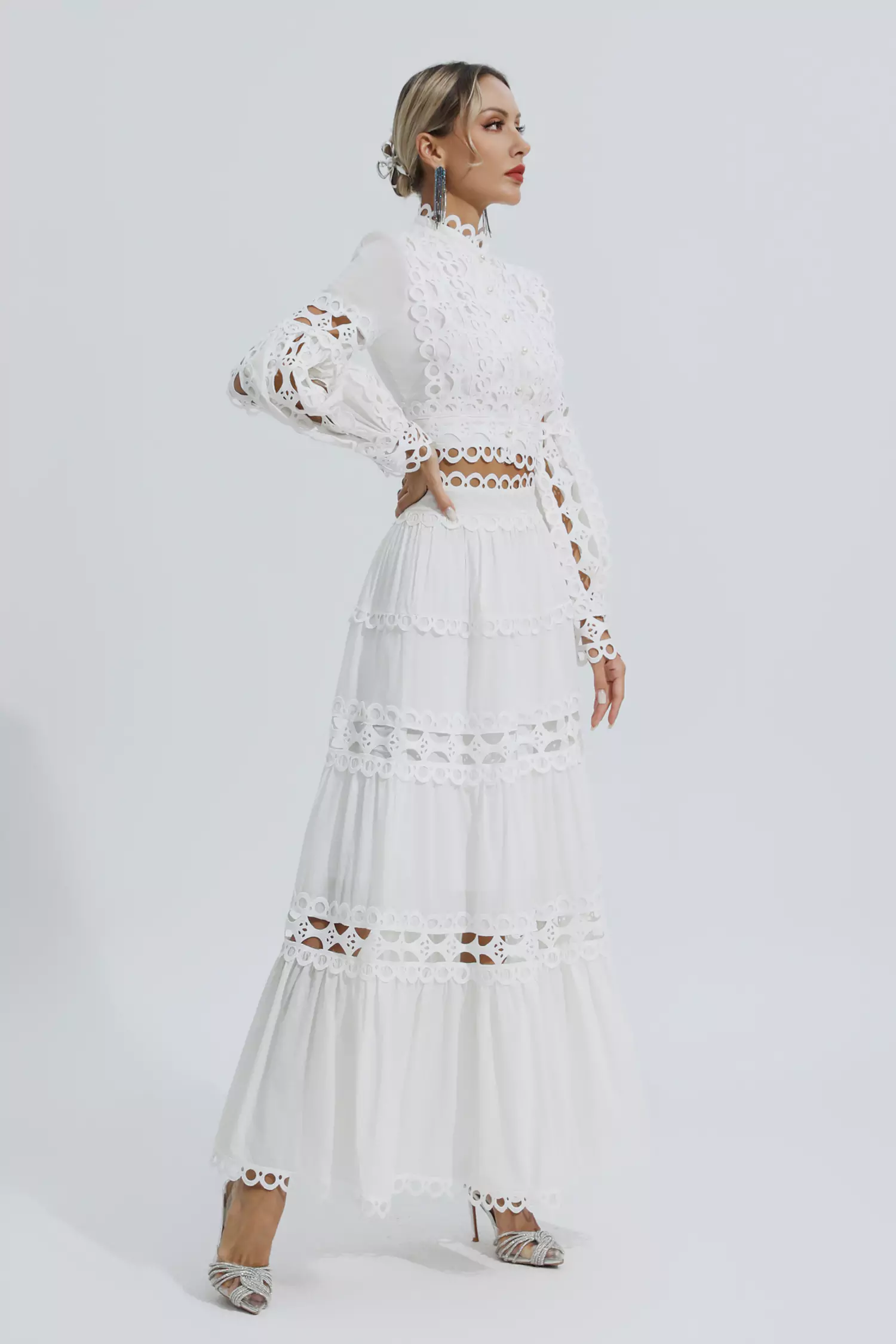 Katerina White Lace Hollow Set