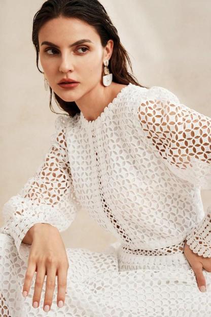 Gitta Solid Lace Lantern Sleeve Midi Dress