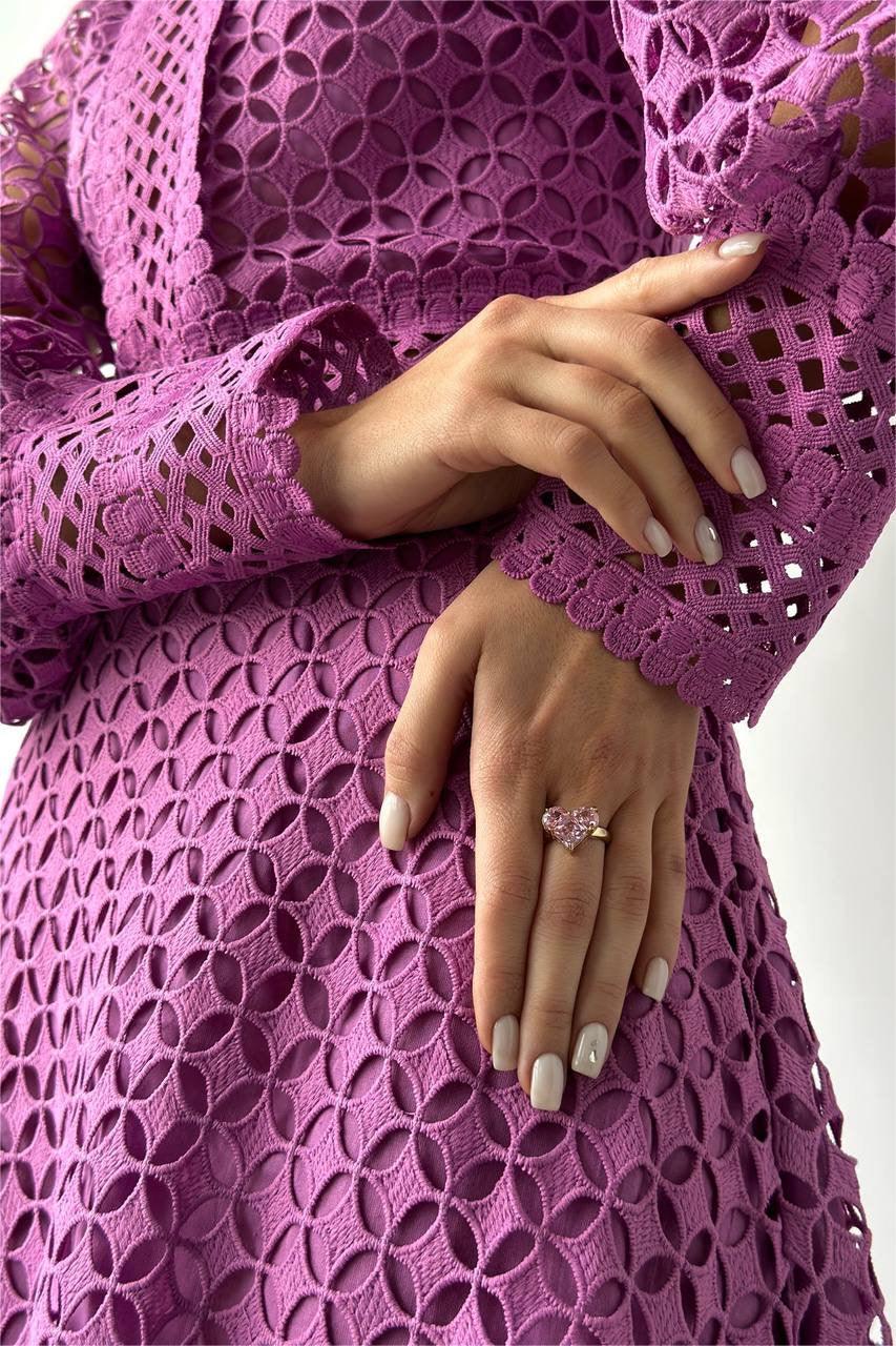 Trisha Solid Lace Lantern Sleeve Midi Dress