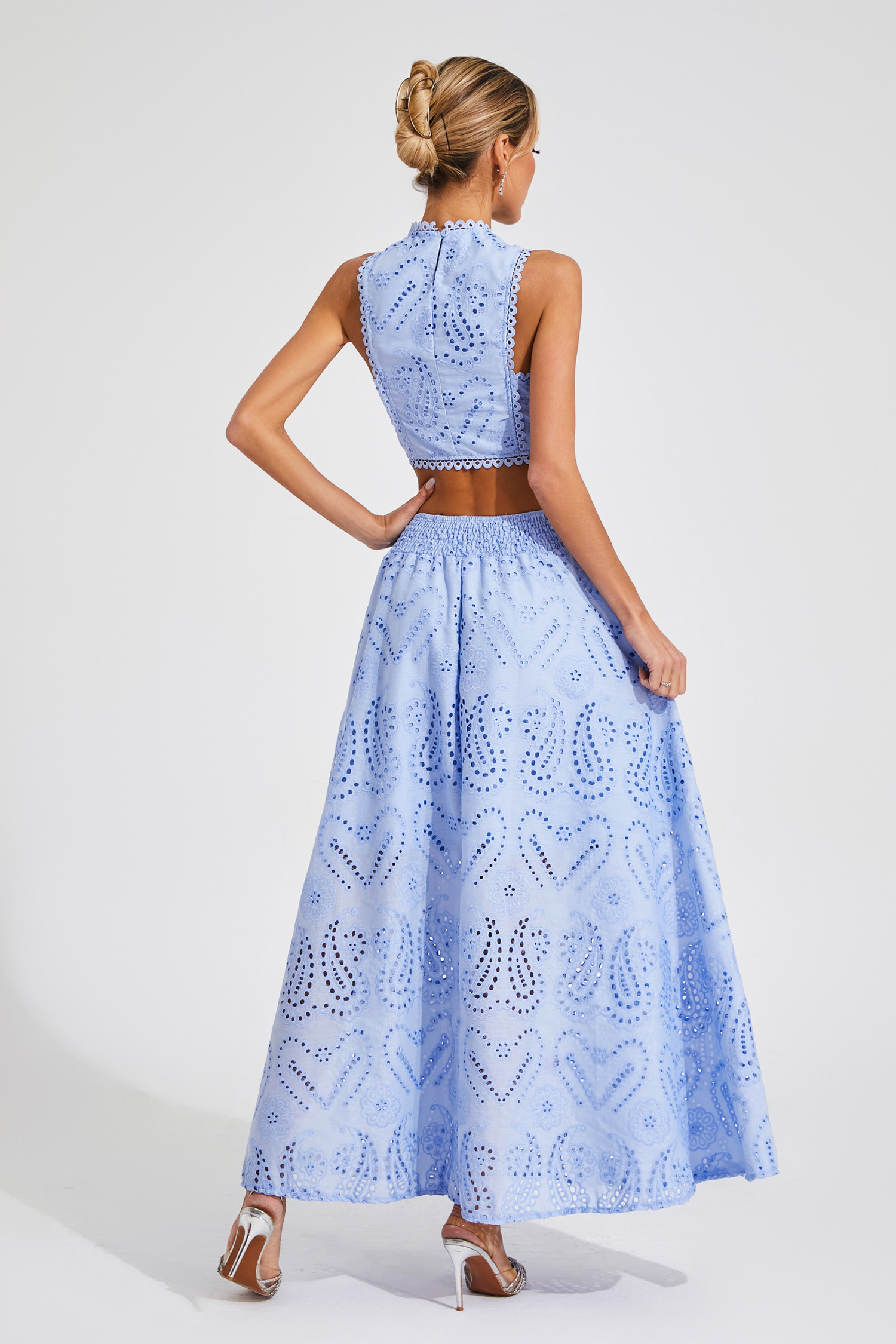 Giselle Blue Embroider Sleeveless Set