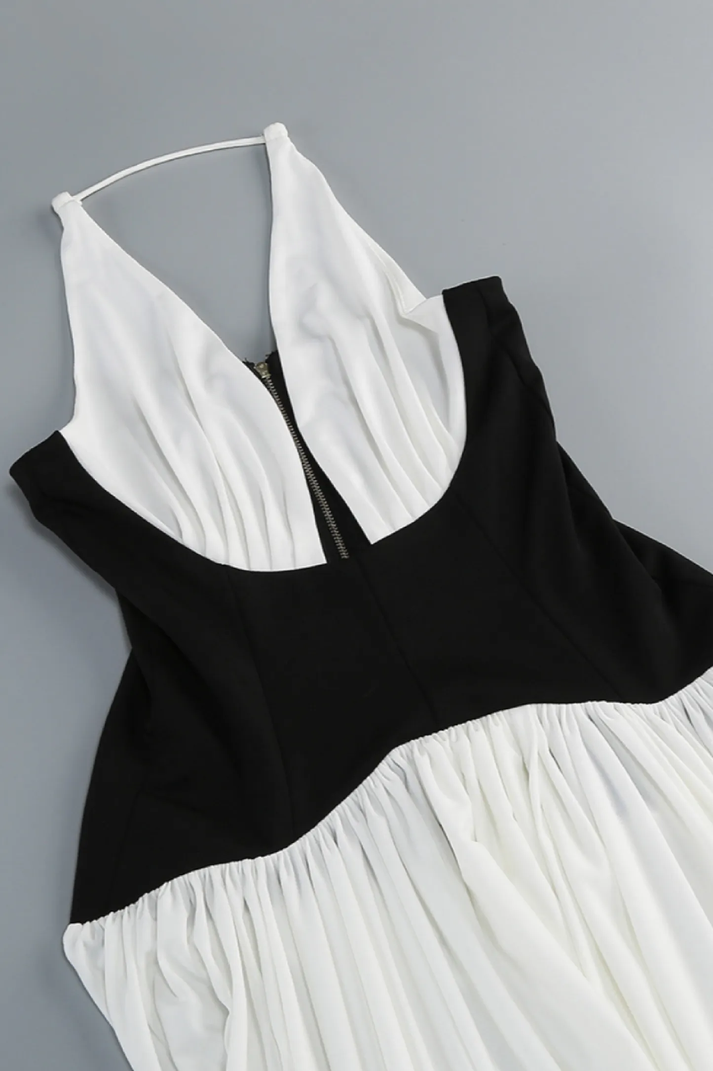 Ivanna Off-Shoulder Backless Maxi Dress