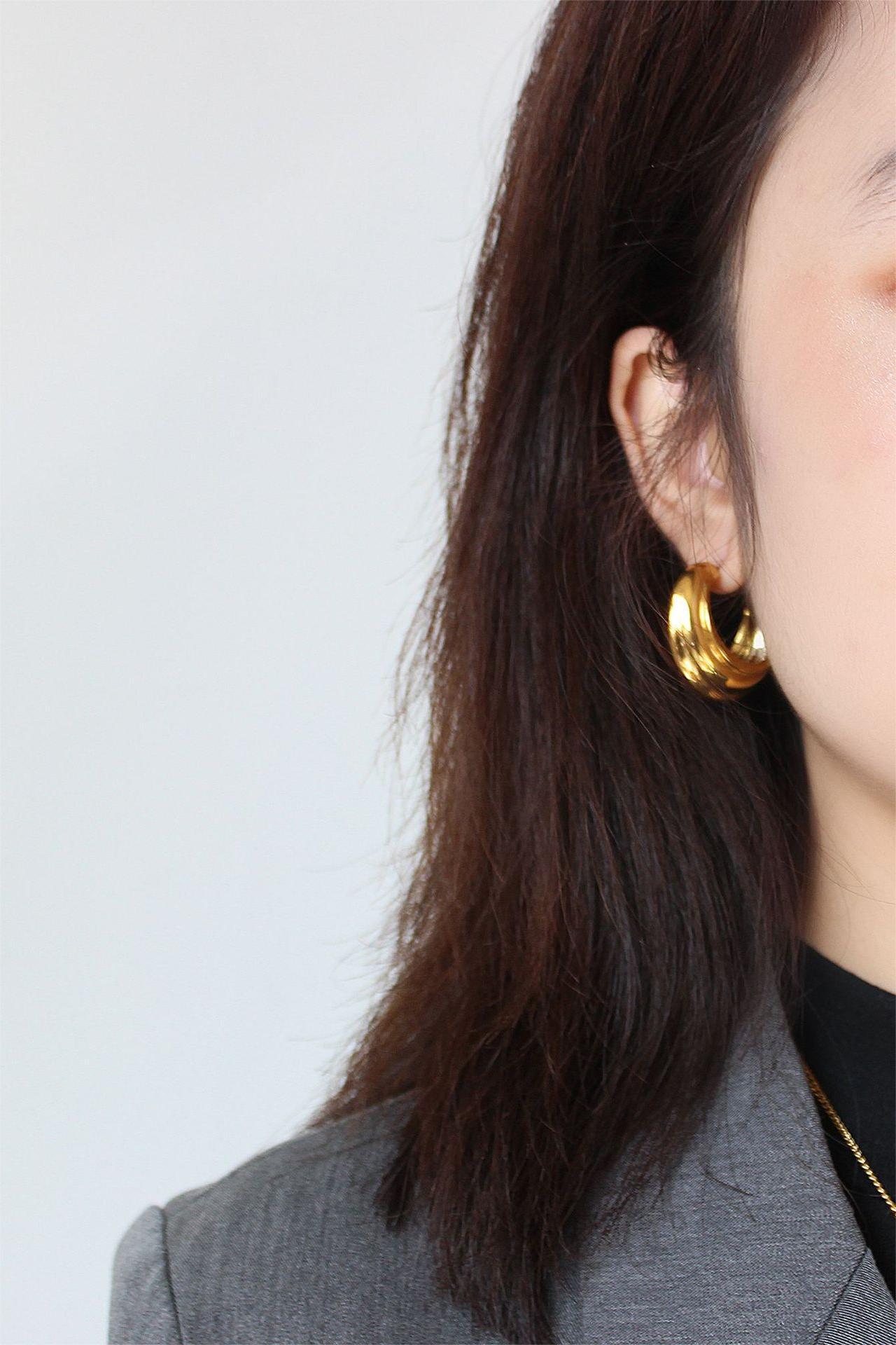 Ellamae Metallic Earrings