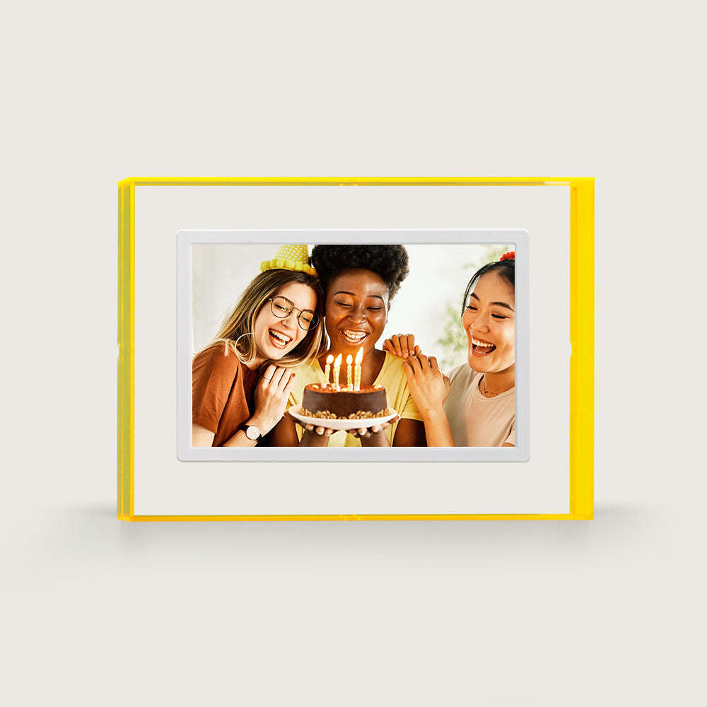 Pinpin 2.0 Yellow Acrylic Digital Frame