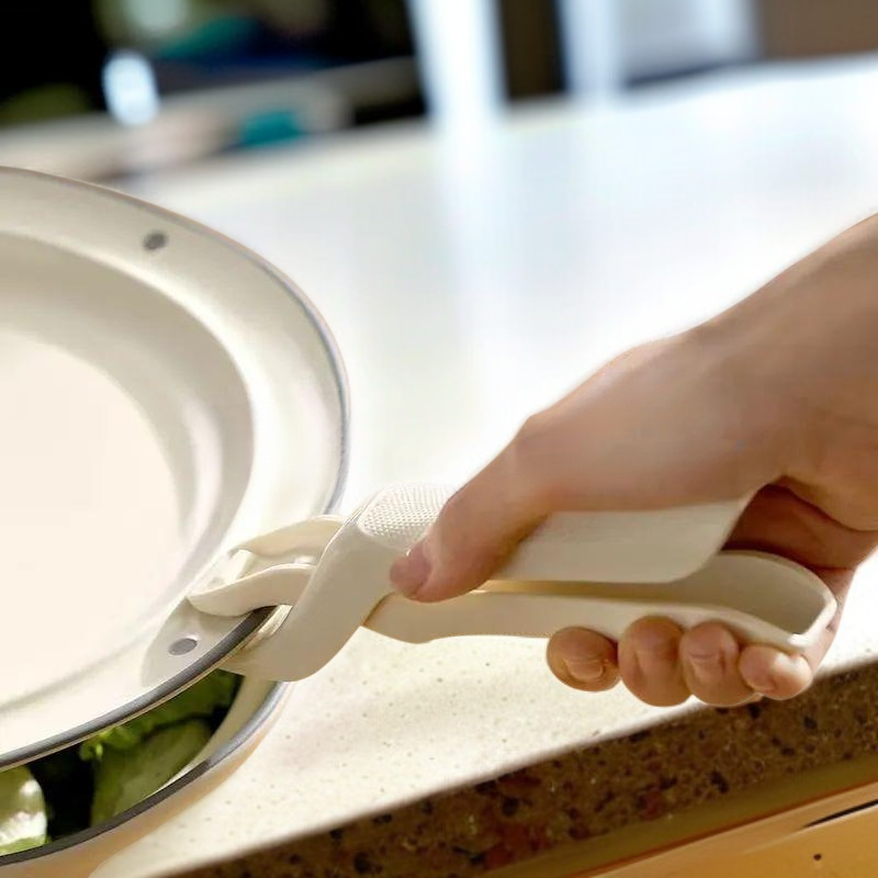 Silikonowy klips antypoparzeniowy