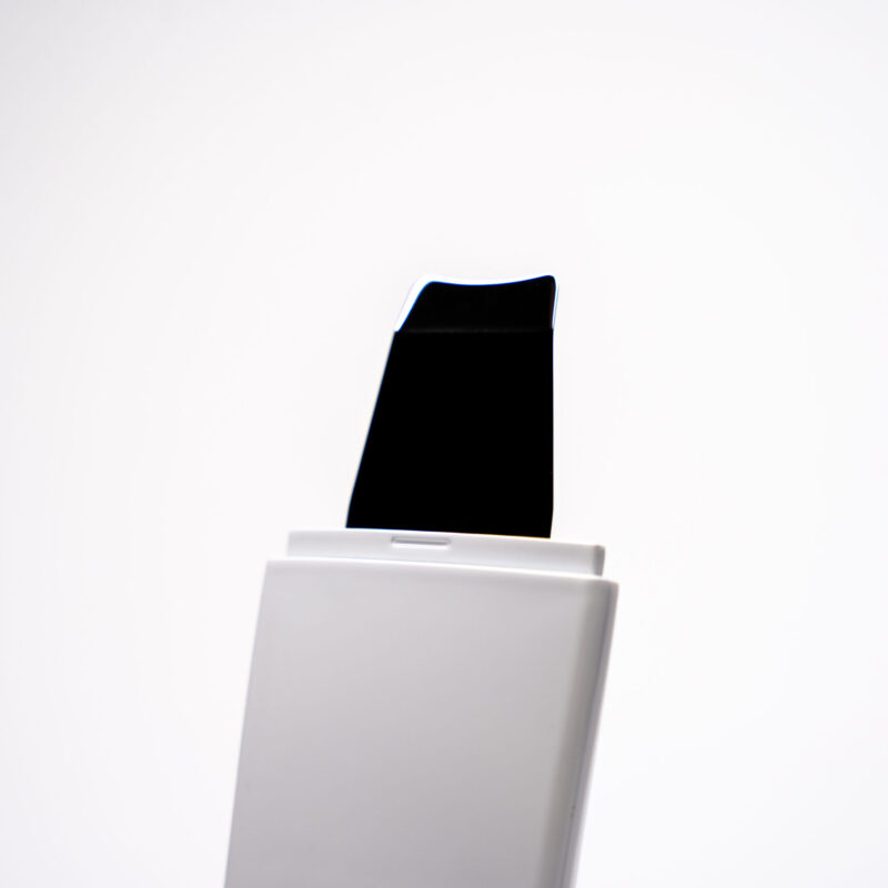 [Korlátozott idejű kedvezmény!] Arcradír LED terápiával és ultrahanggal