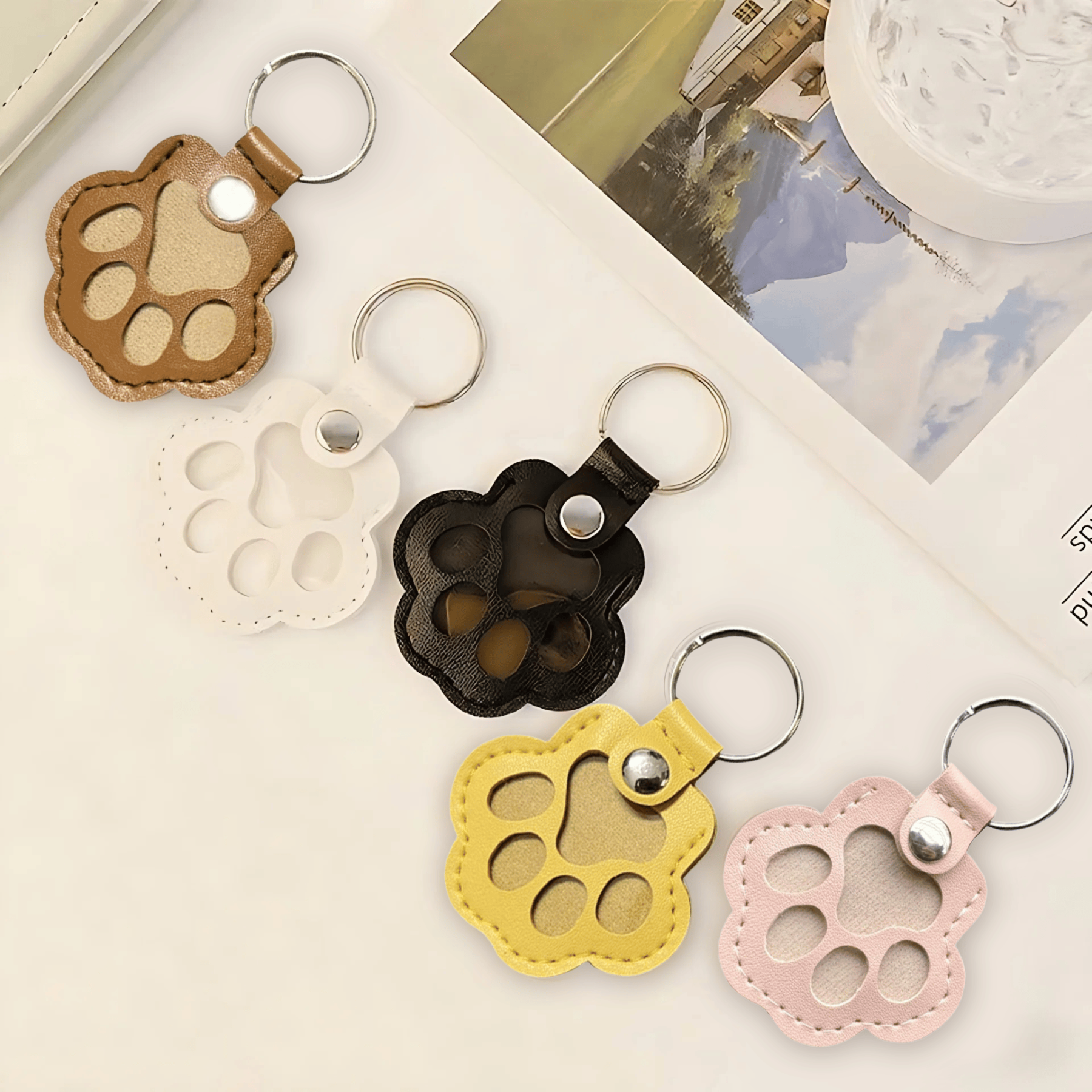 🐾Pet Paw Shaped Leather Keychain - Keep Them By Your Side✨