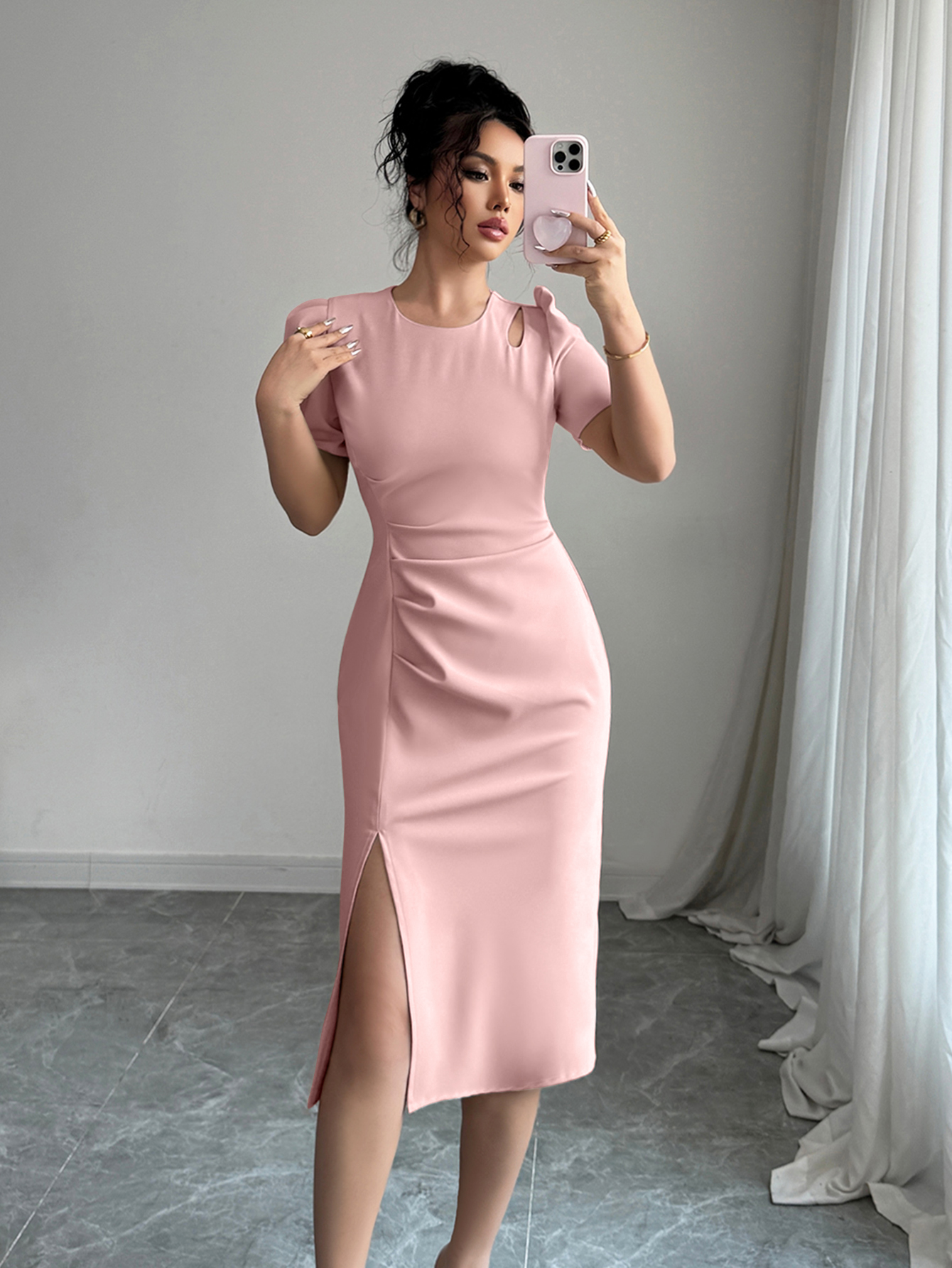 Women's Solid Color Round Neck Short Puff Sleeve Elegant Cutout Shoulder Dress