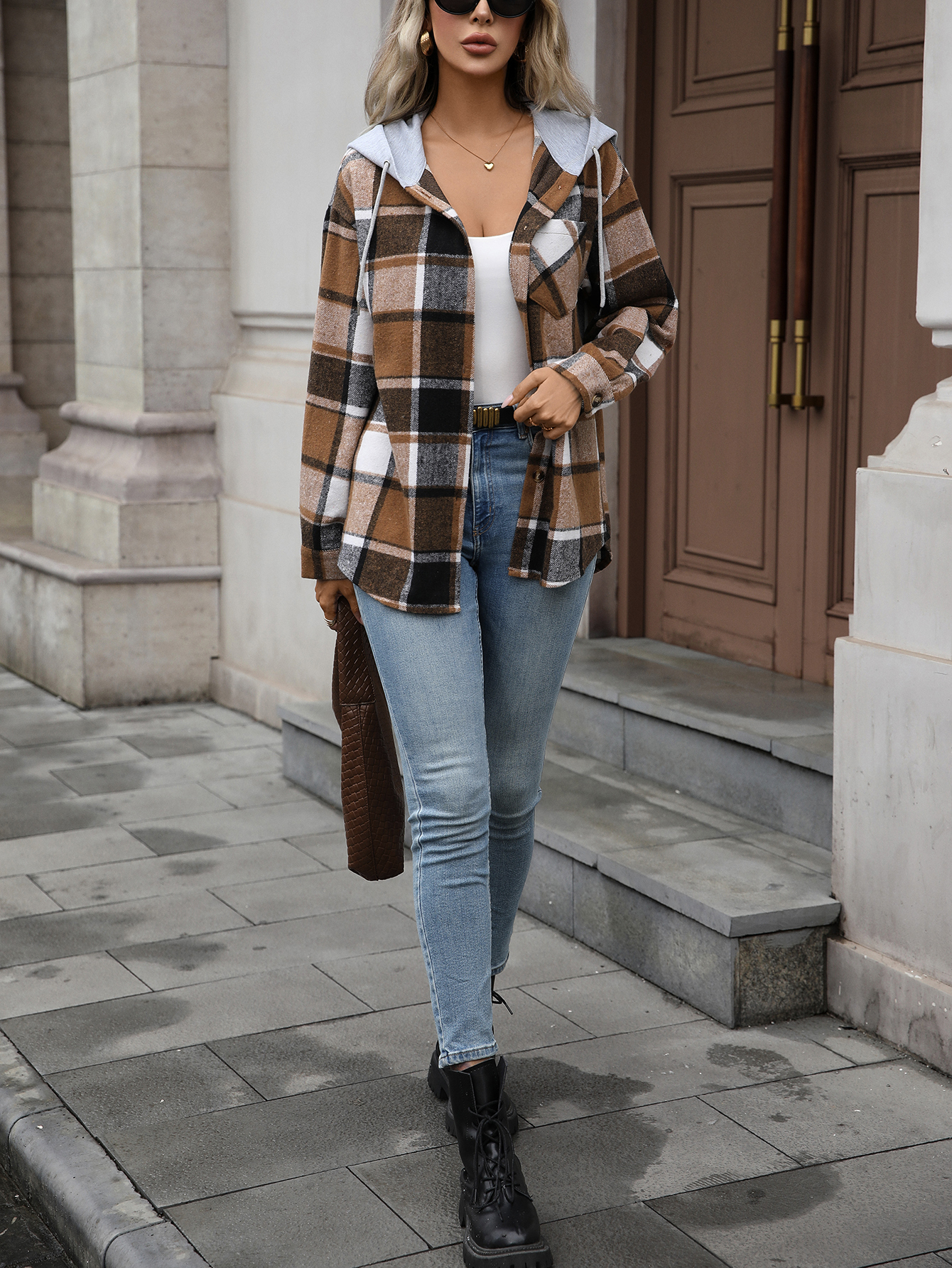 YJ092 Women's Checkered Long-sleeved Hooded Casual Shirt Jacket