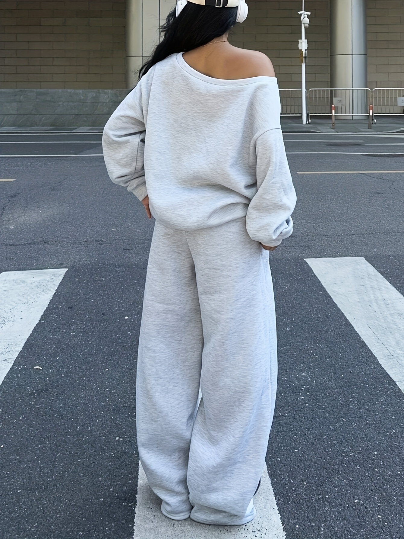 OA061 2pcs Women's 23 Number Graphic Wide Neck Off Shoulder Loose Sweatshirt And Wide-Leg Thick Warm Pants Set, Suitable For Autumn/Winter Back To School Teacher