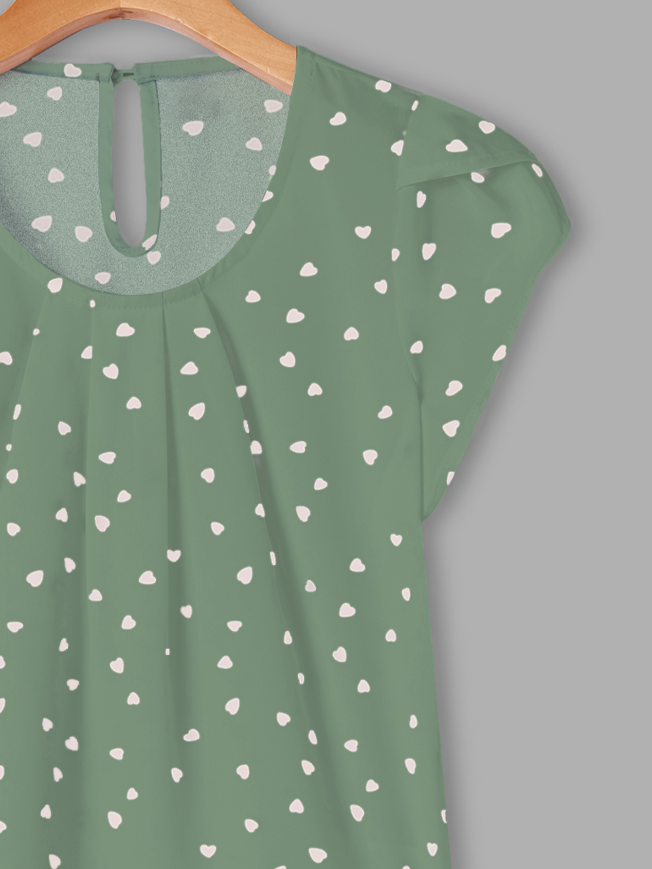 Holidaya Floral Print Pleated Cap Sleeve Top