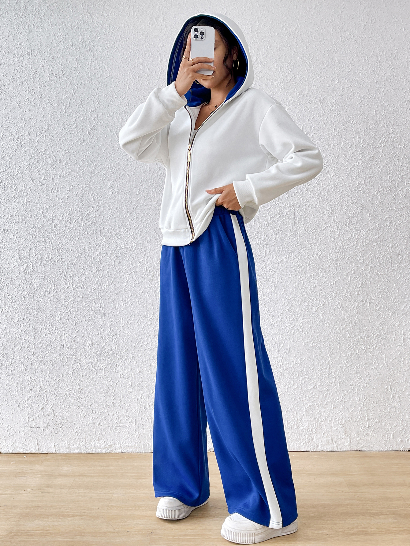 lgy42 Women's white hoodie and blue pants fashion suit Cardigan(Can be customized printing)
