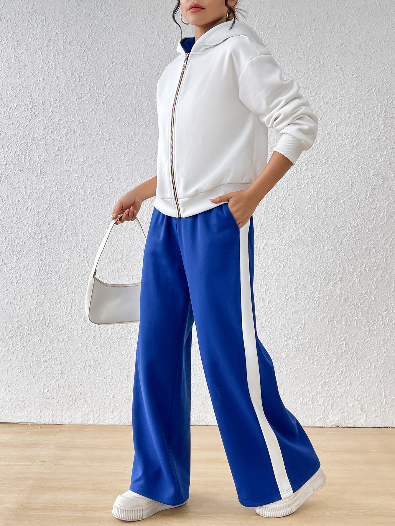 lgy42 Women's white hoodie and blue pants fashion suit Cardigan(Can be customized printing)