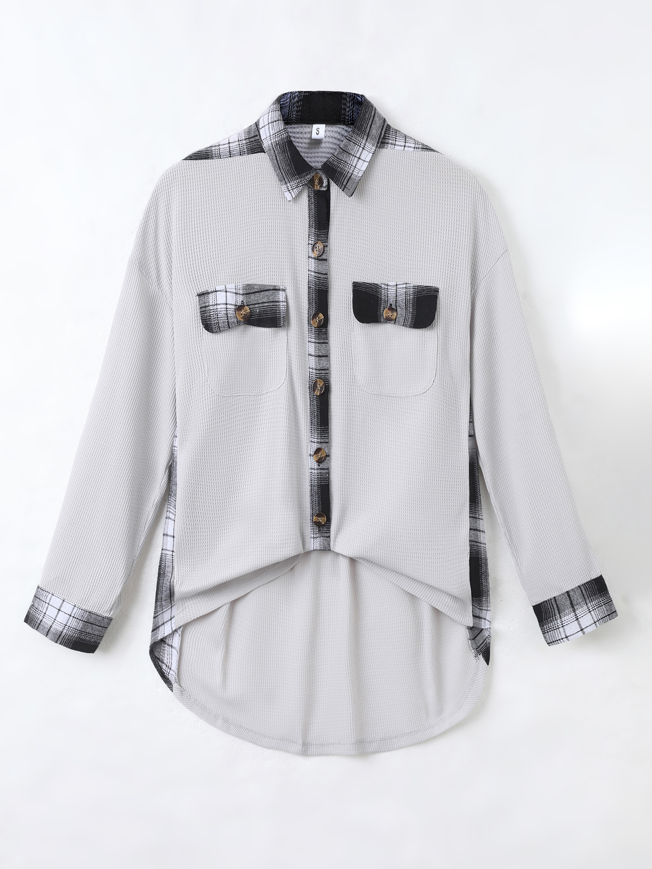 Women's plaid patchwork casual jacket, versatile and fashionable.