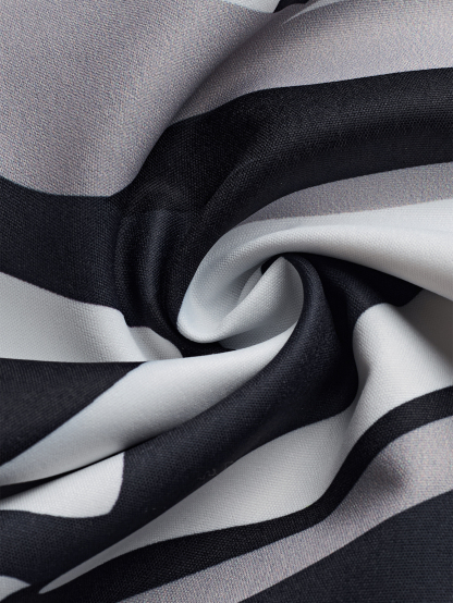 XH648 Buttoned Camouflage Print Buckle Cargo Pants