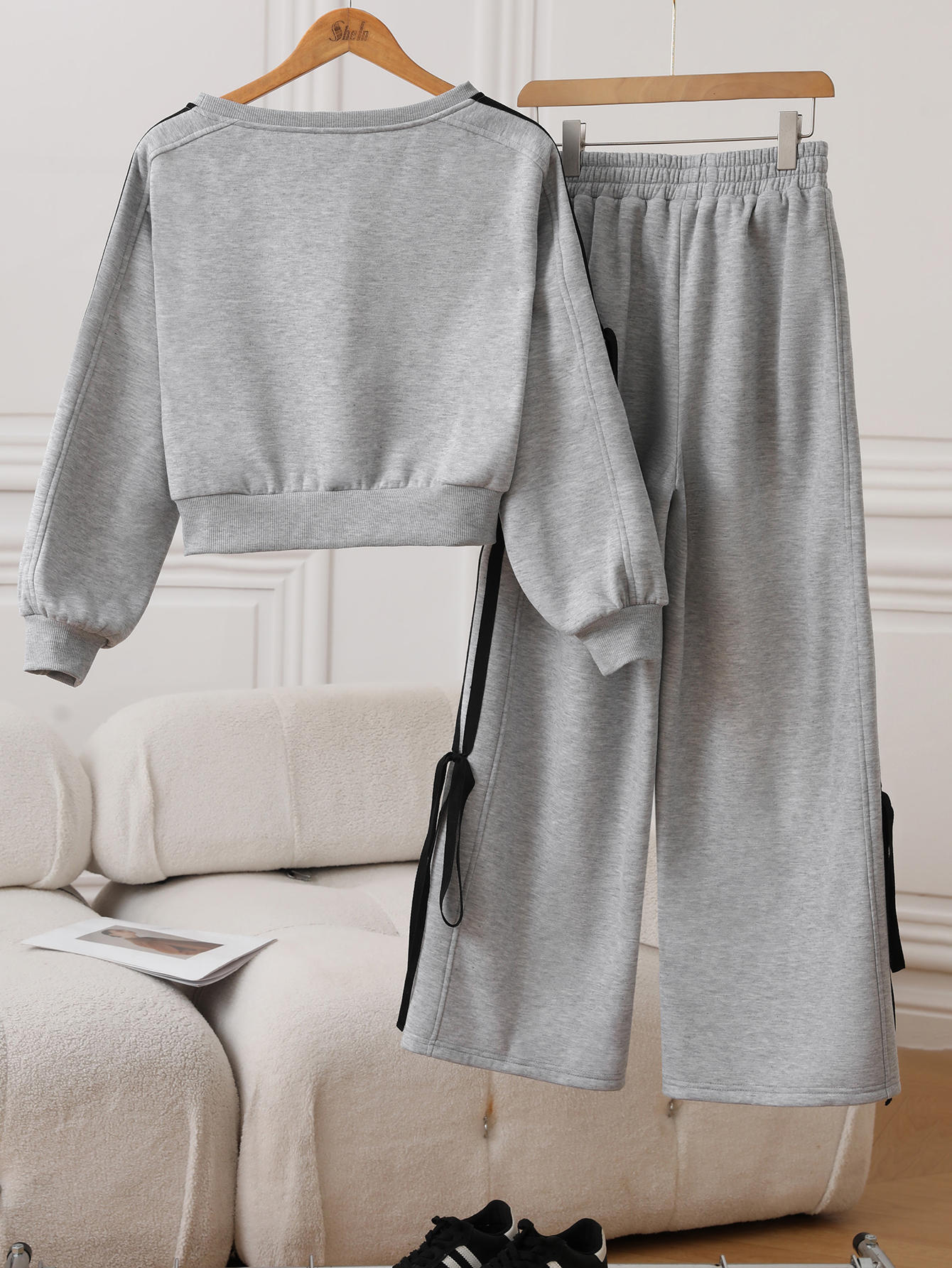 lgy45 Women's round neck sweatshirt casual sports pants ribbon decoration set