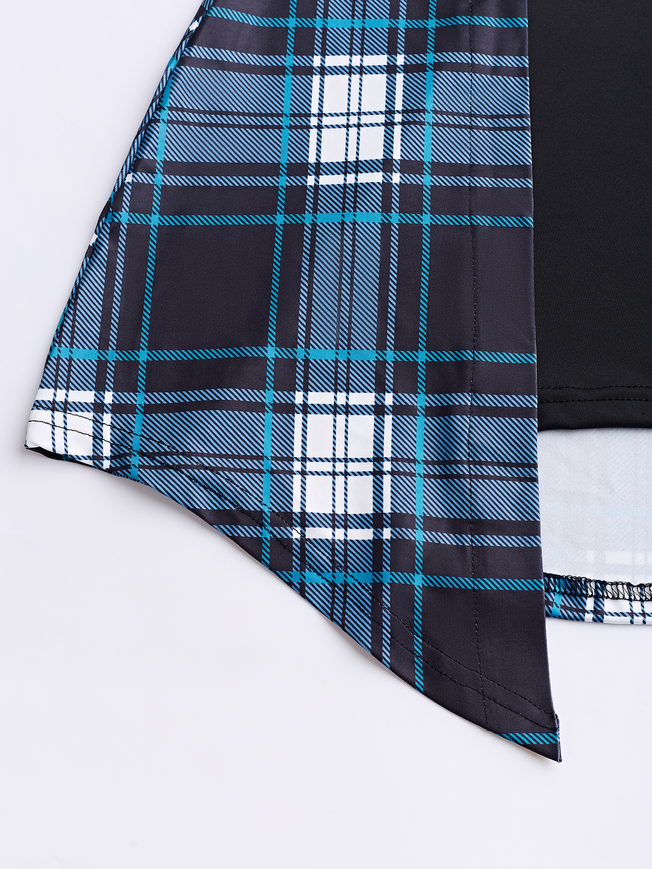 XD054 Women's Summer Asymmetrical Hem Short Sleeve Plaid Patchwork Casual T-Shirt Graphic Tees Women Tops