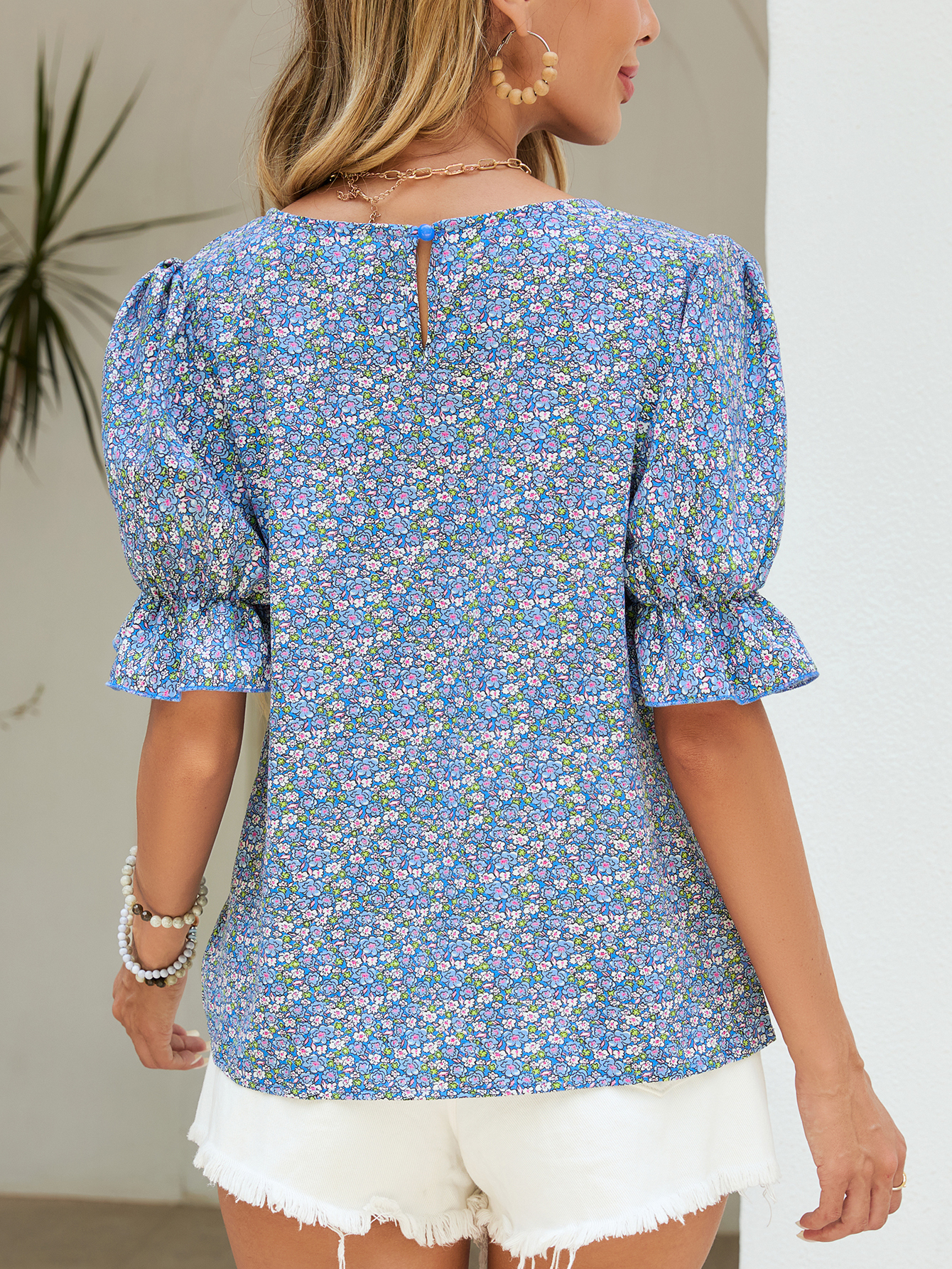 s1849 Floral Flounce Sleeve Blouse
