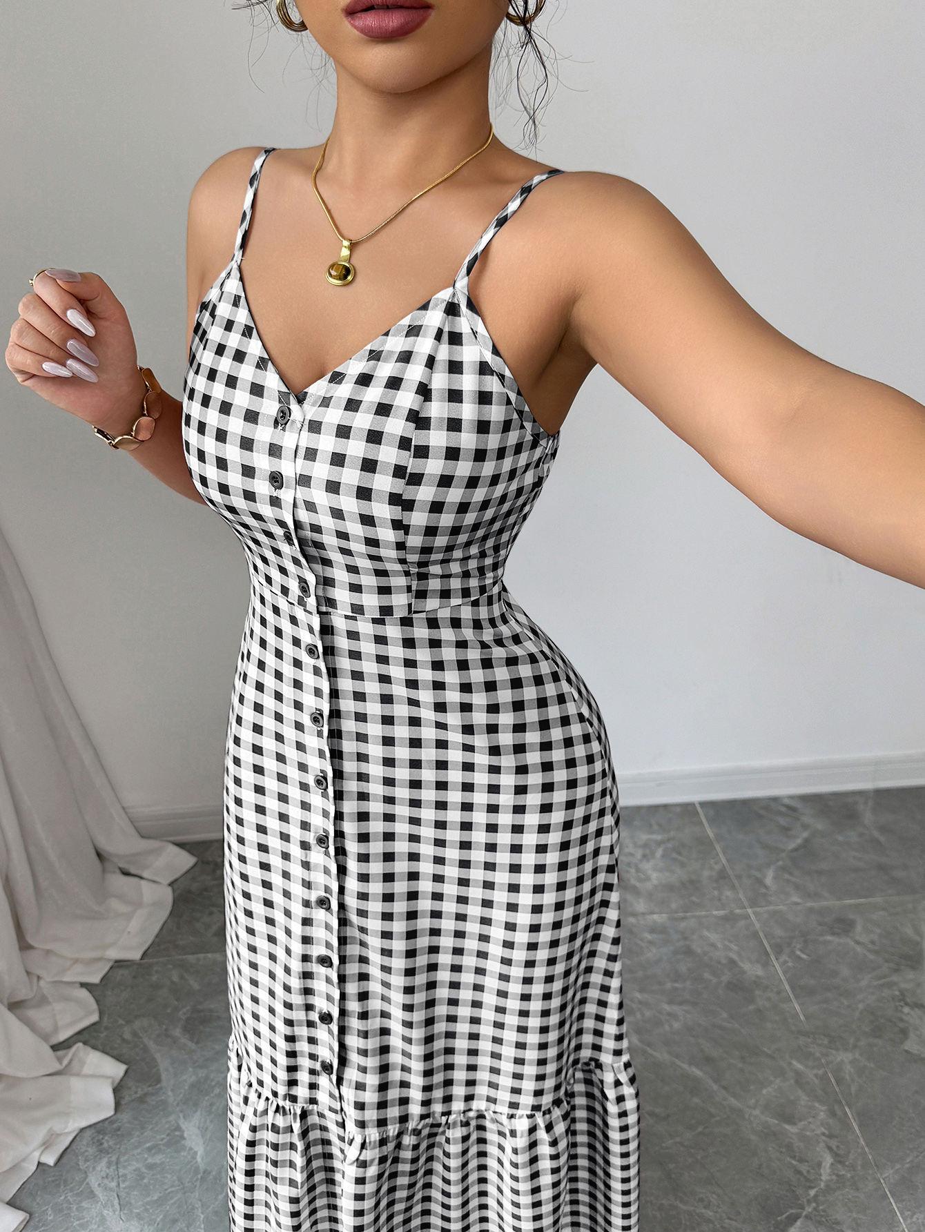 Women's Casual Plaid Strap Dress With Ruffle Hem & Single-Breasted