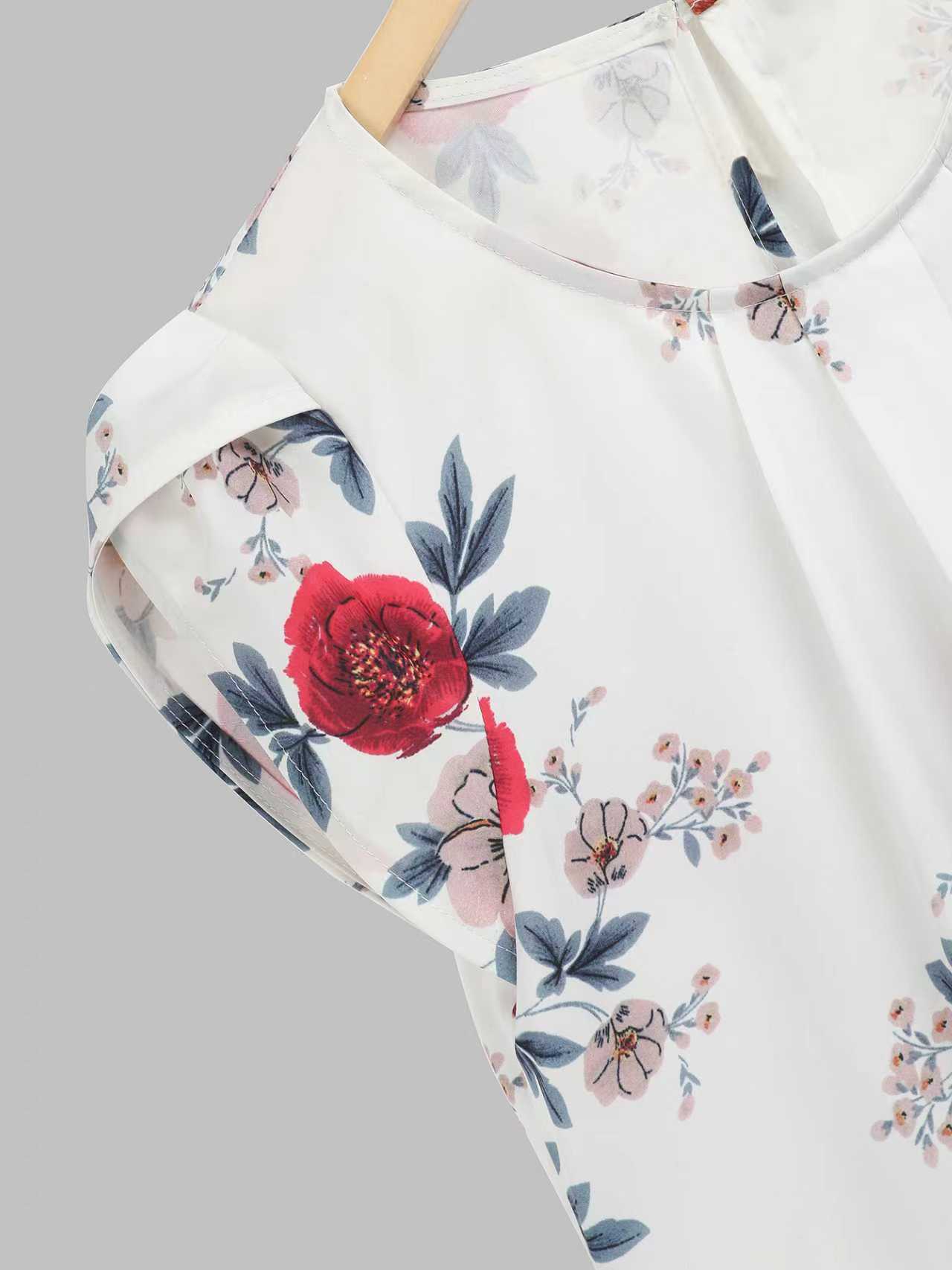 Holidaya Floral Print Pleated Cap Sleeve Top