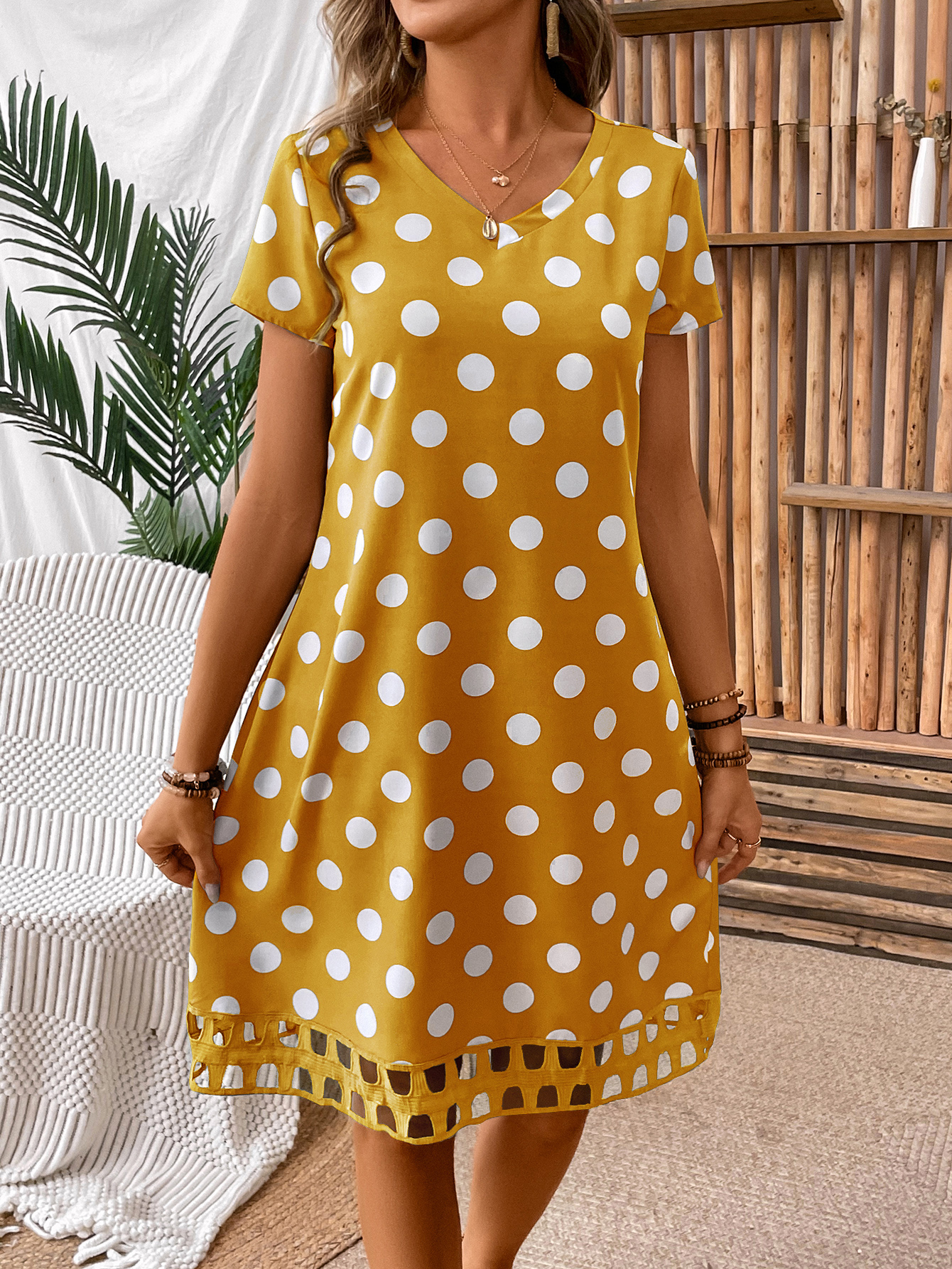 Women's Polka Dot Printed V-Neck Short Sleeve Dress
