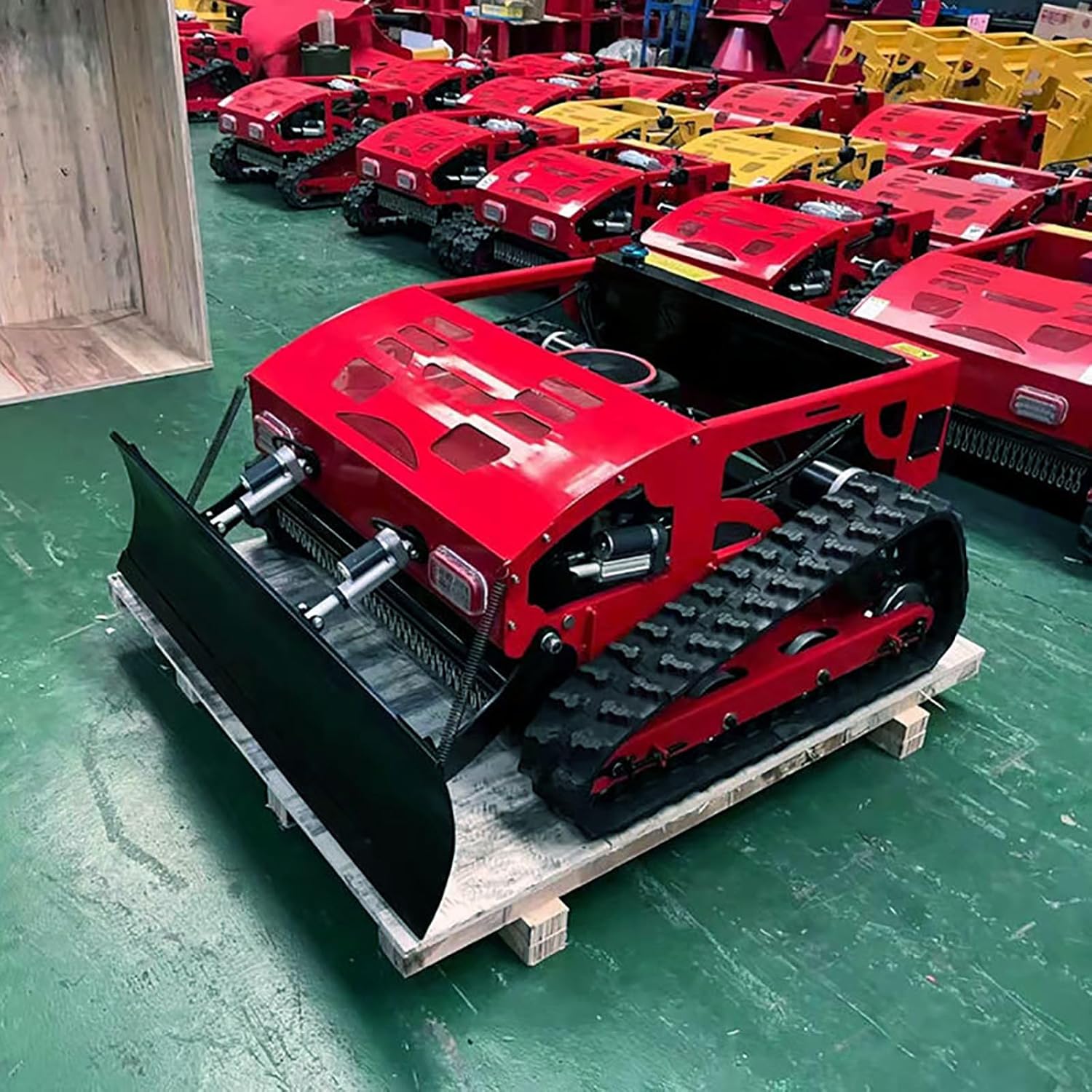 Tosaerba cingolato con telecomando da 550 mm, pala da neve, inclinazione controllata a 45 gradi, motore a gas elettrico 7,5 CV, piattaforma ibrida a ricarica automatica-Comfyia