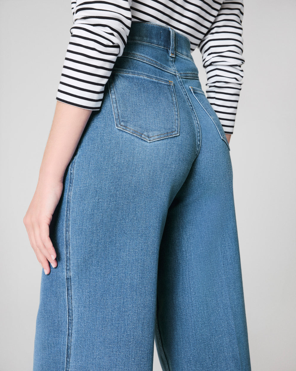 EveryWear Wide Leg Jeans