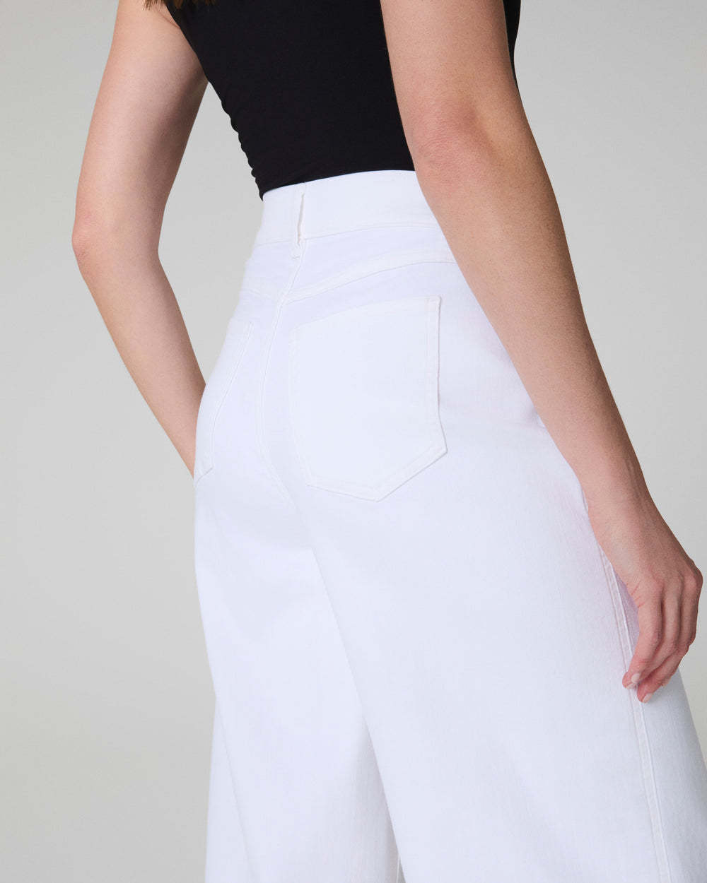 EveryWear Wide Leg Jeans