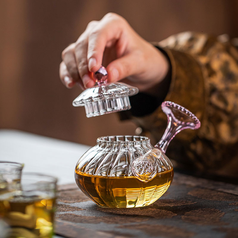 Handcrafted Borosilicate Glass Teapot 150ml – Seashell Handle, Four Colors